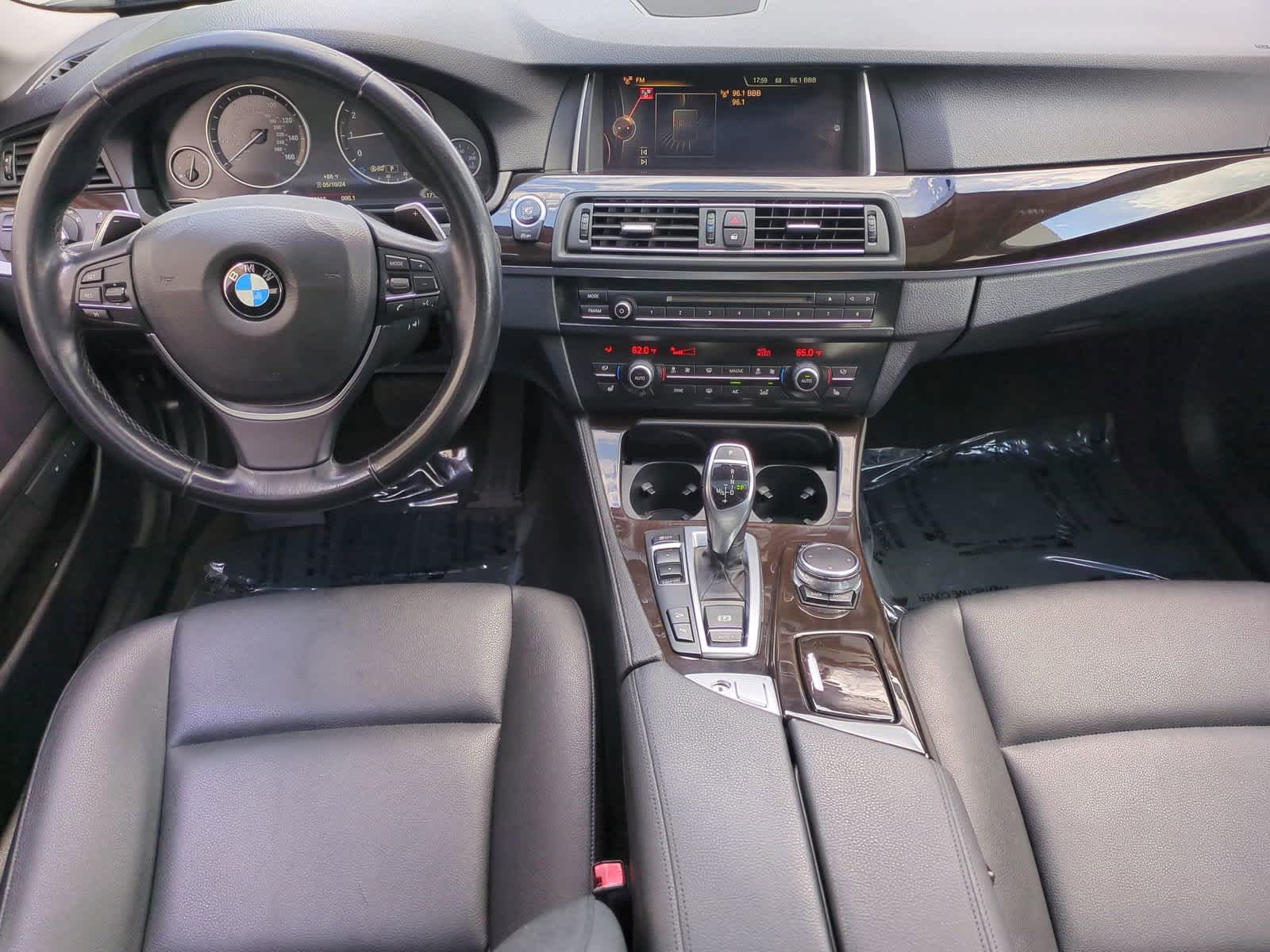 2016 BMW 5 Series 528i xDrive 29