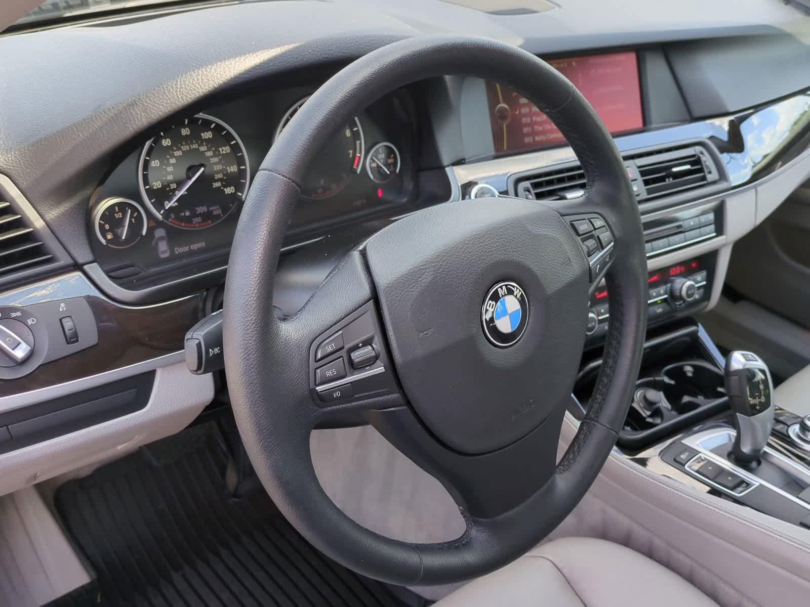 2012 BMW 5 Series 535i 18