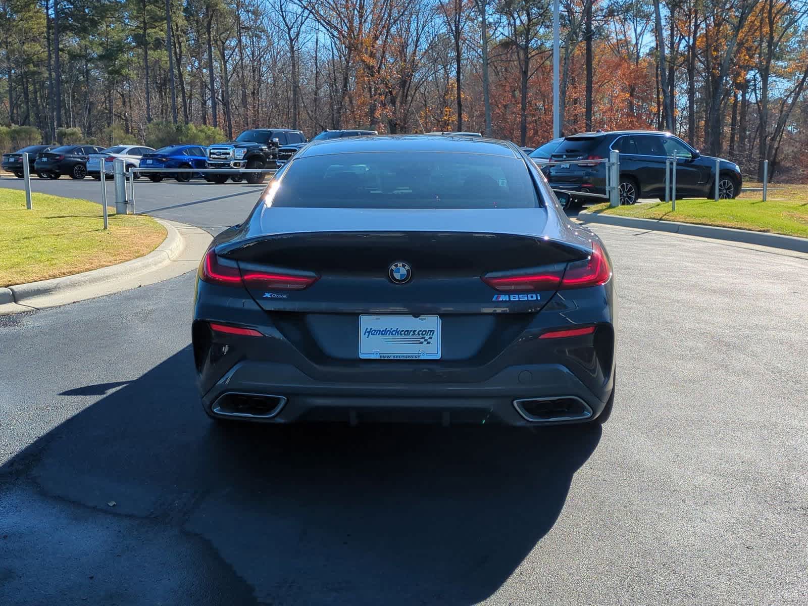 2025 BMW 8 Series M850i 8