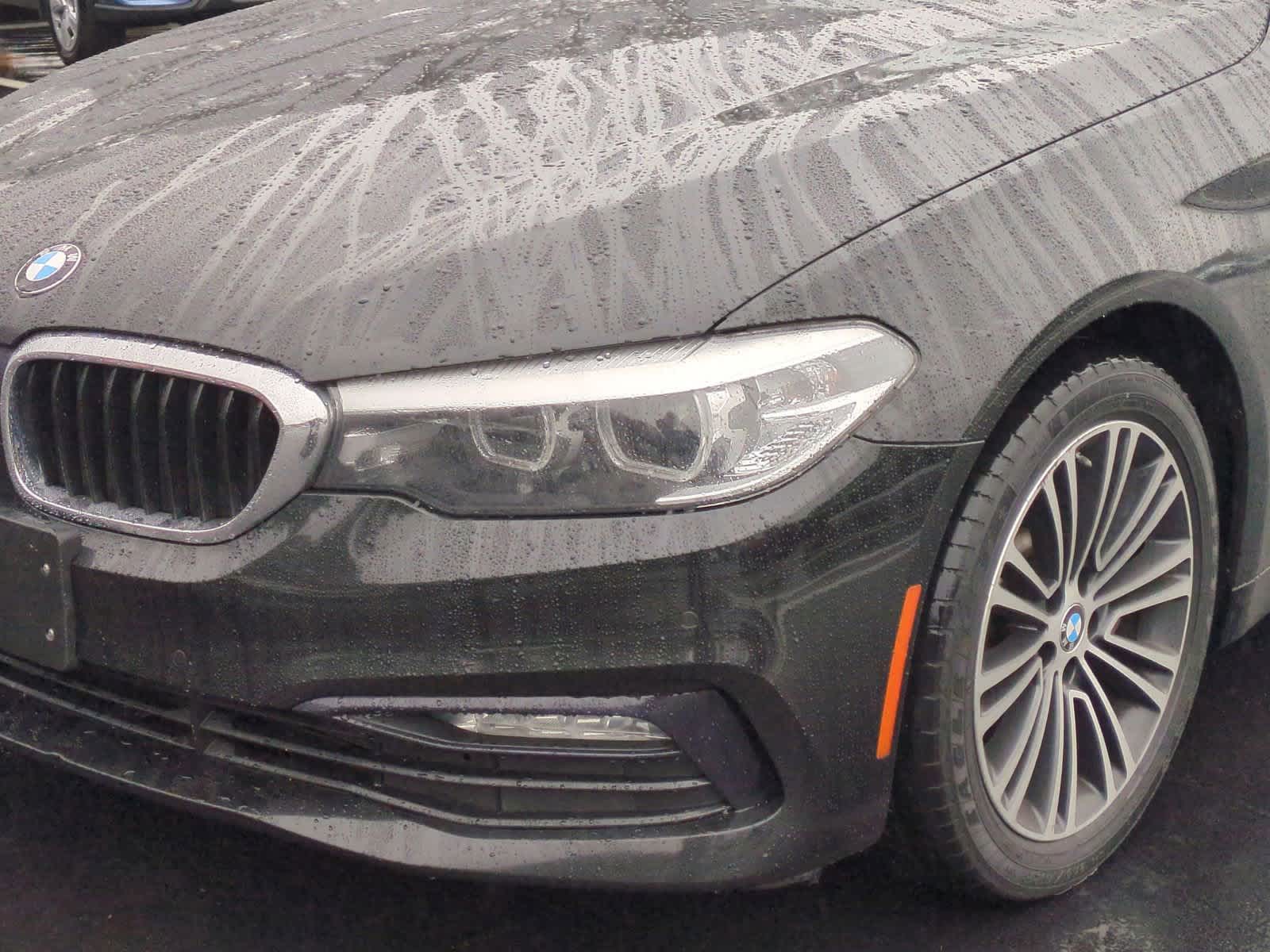 2017 BMW 5 Series 530i xDrive 5