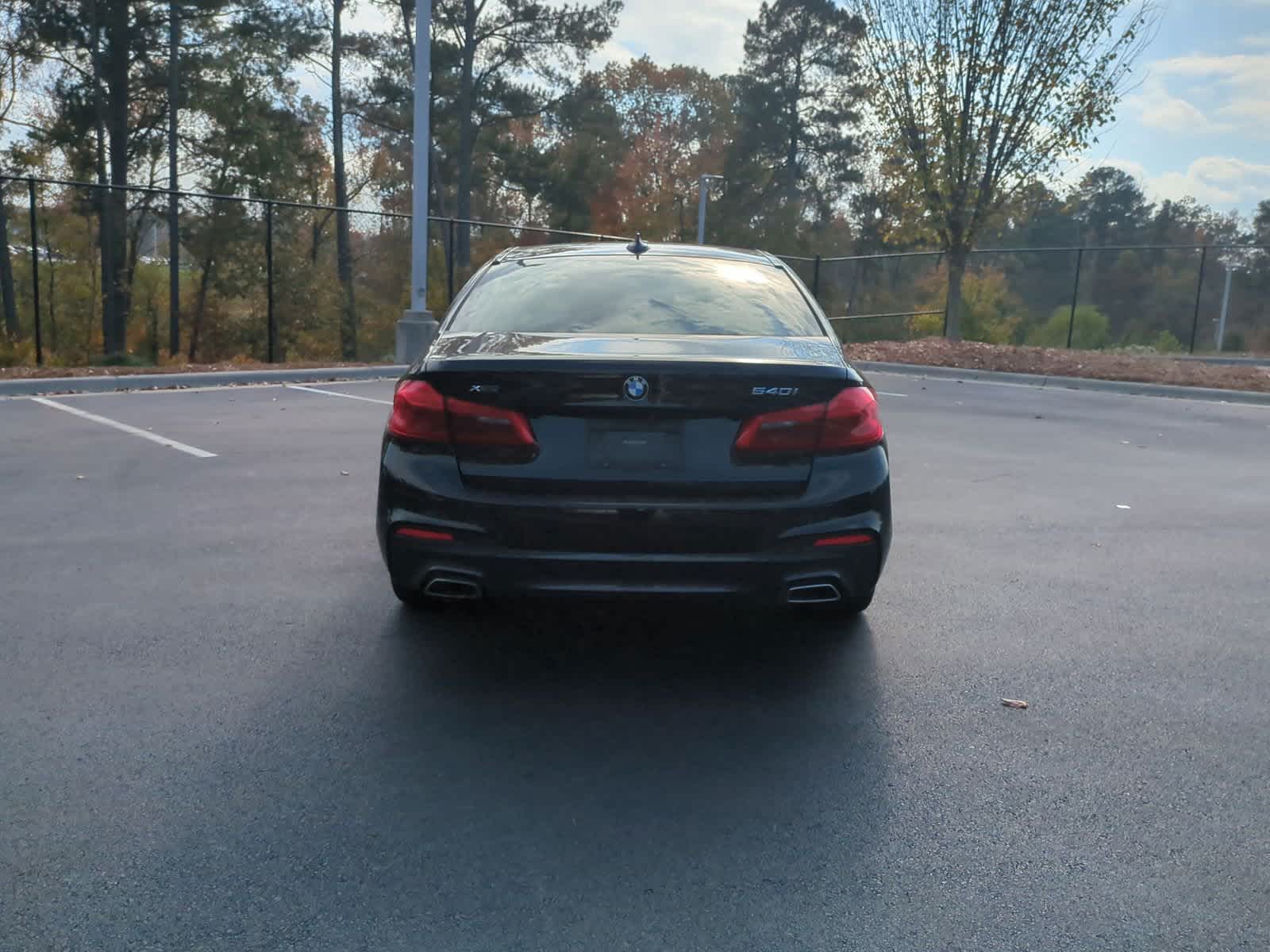 2019 BMW 5 Series 540i xDrive 9