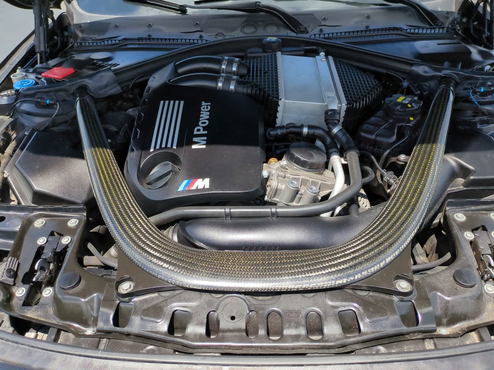2018 BMW M4  33