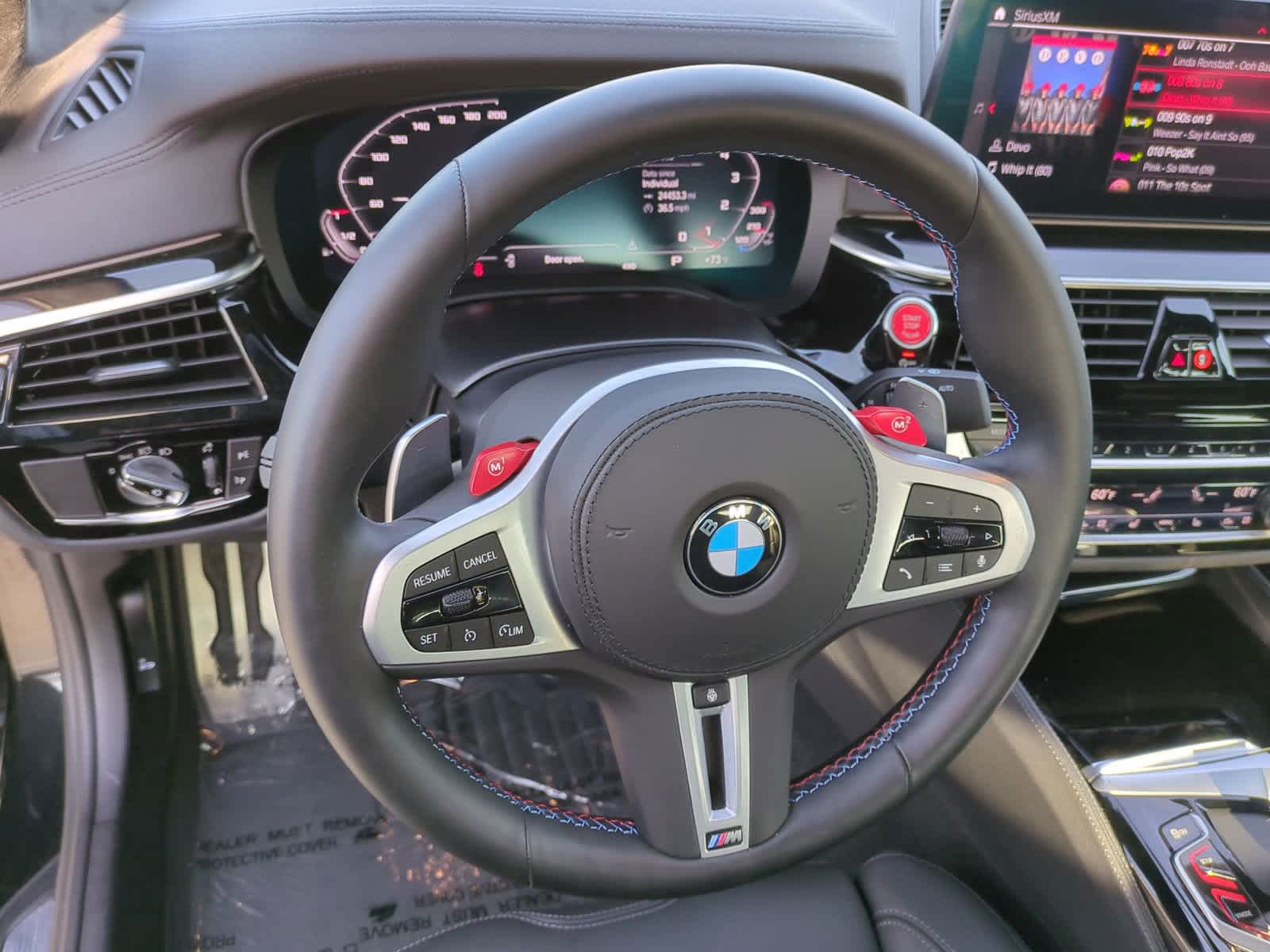 2022 BMW M5  18