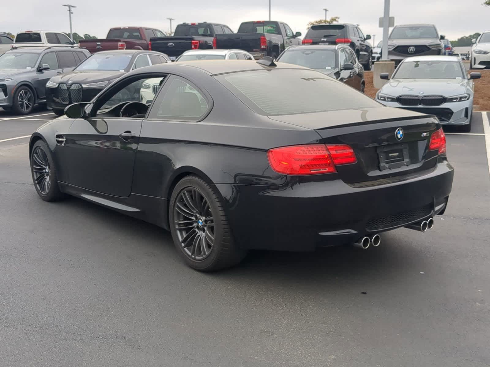 2011 BMW M3  8
