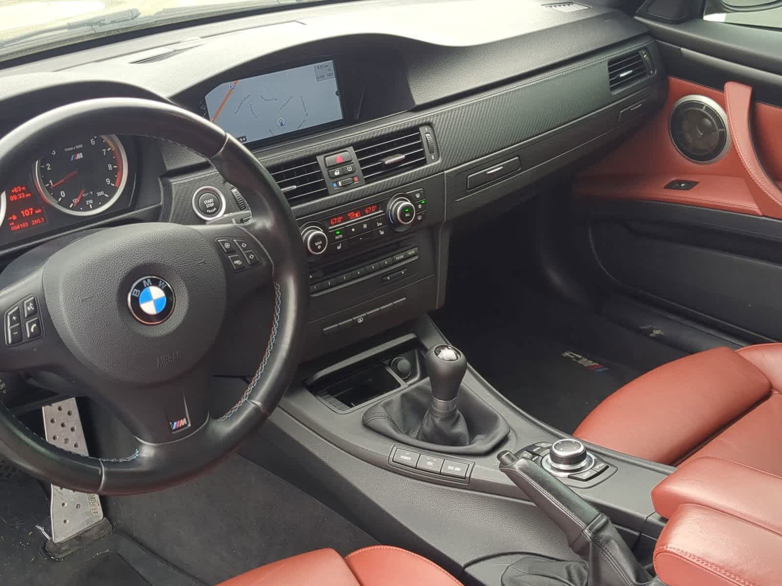 2011 BMW M3  29