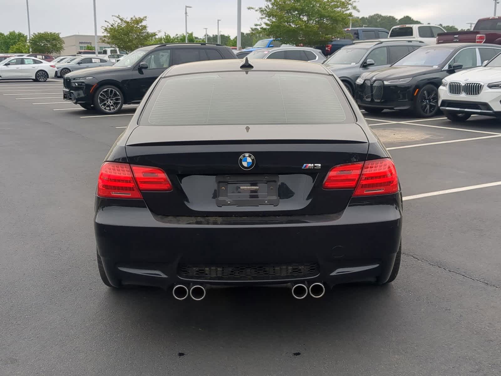 2011 BMW M3  9