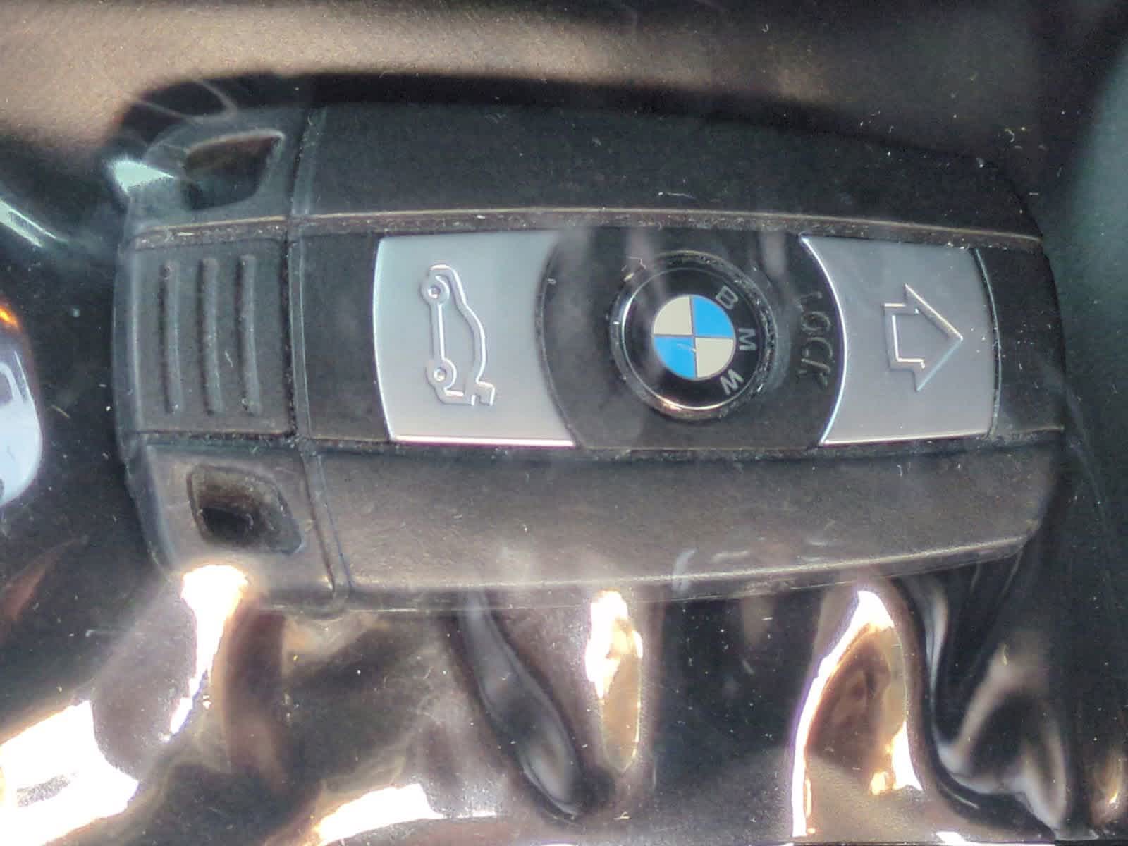 2011 BMW M3  34