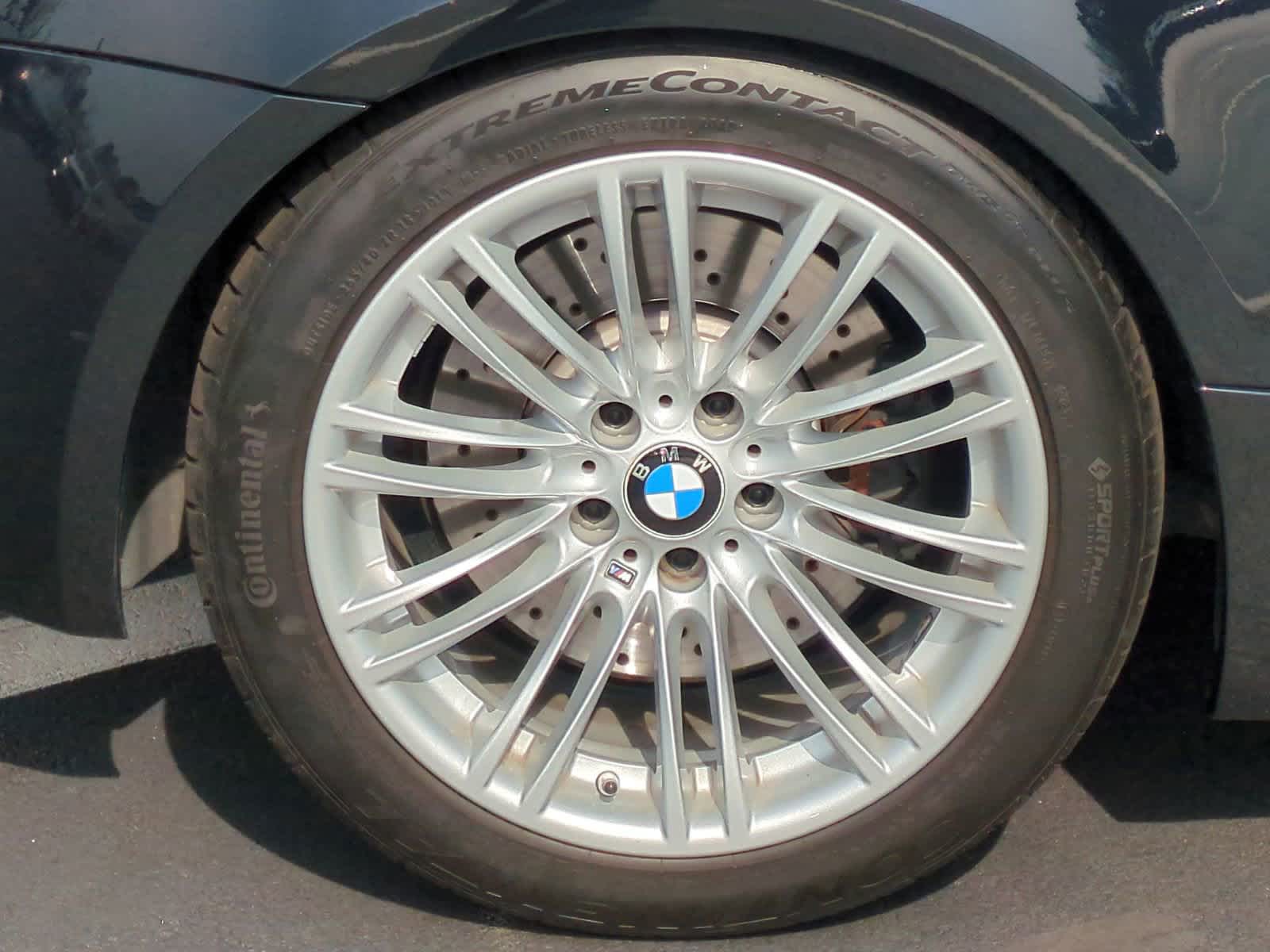 2011 BMW M3  13