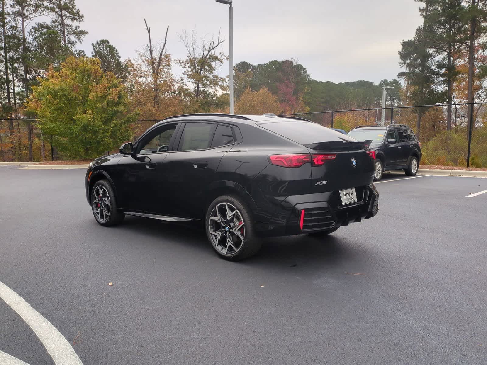 2025 BMW X2 xDrive28i 8