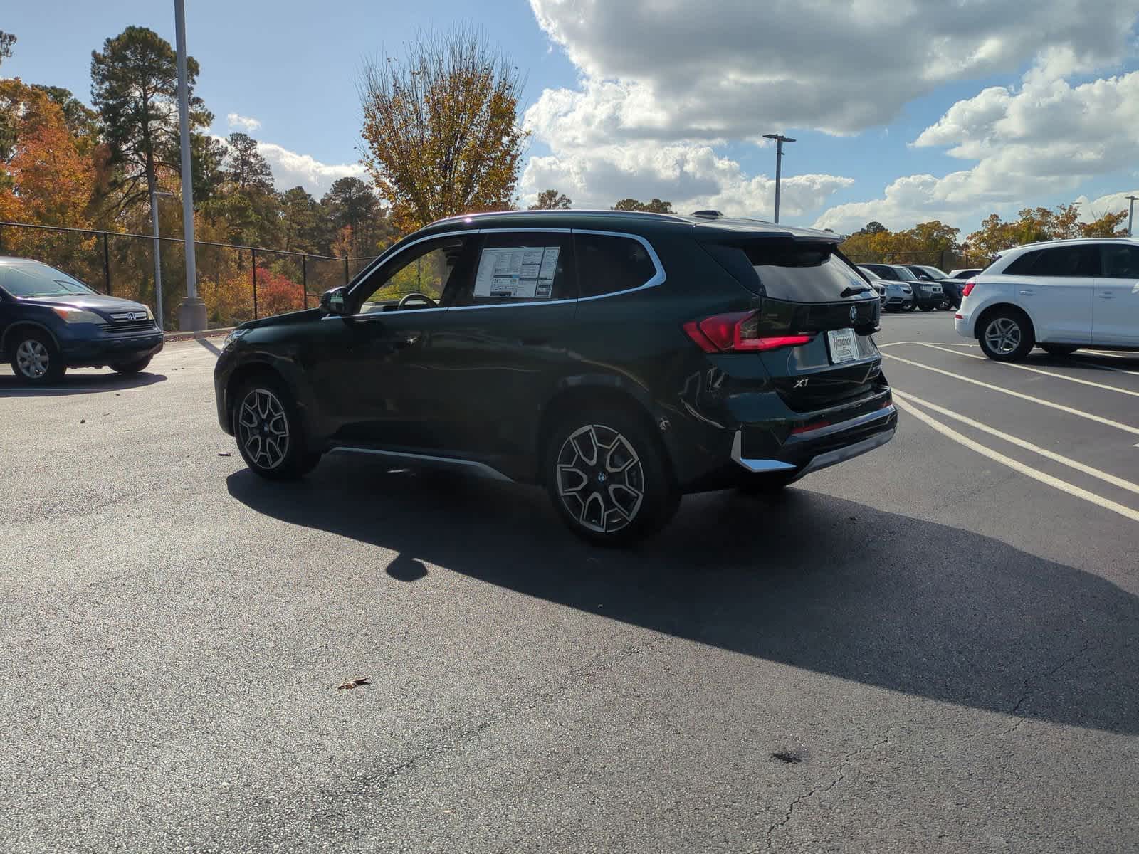 2025 BMW X1 xDrive28i 8