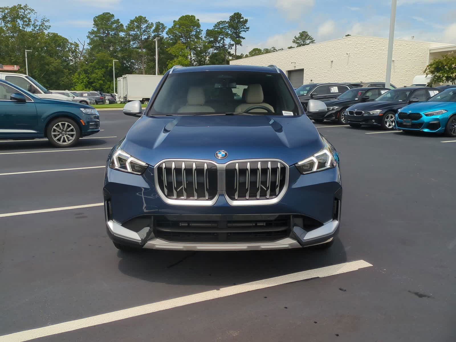 2024 BMW X1 xDrive28i 3