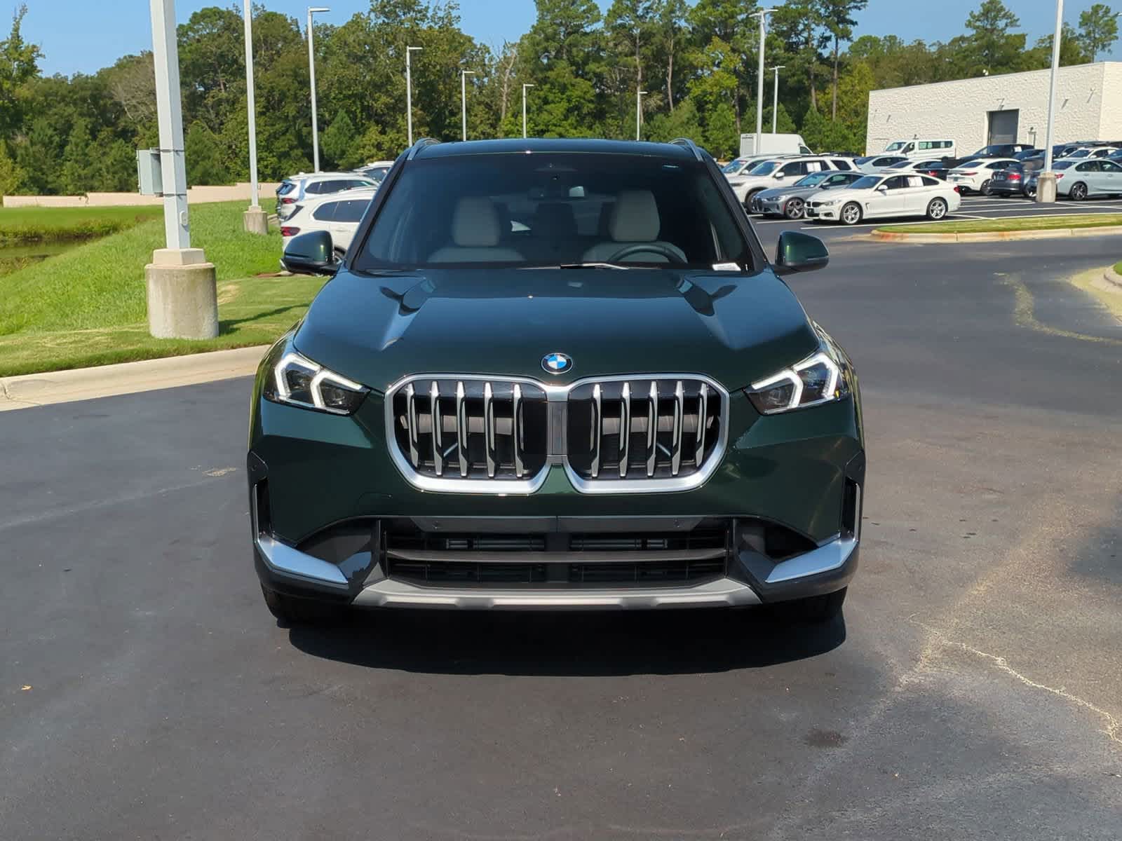 2025 BMW X1 xDrive28i 3