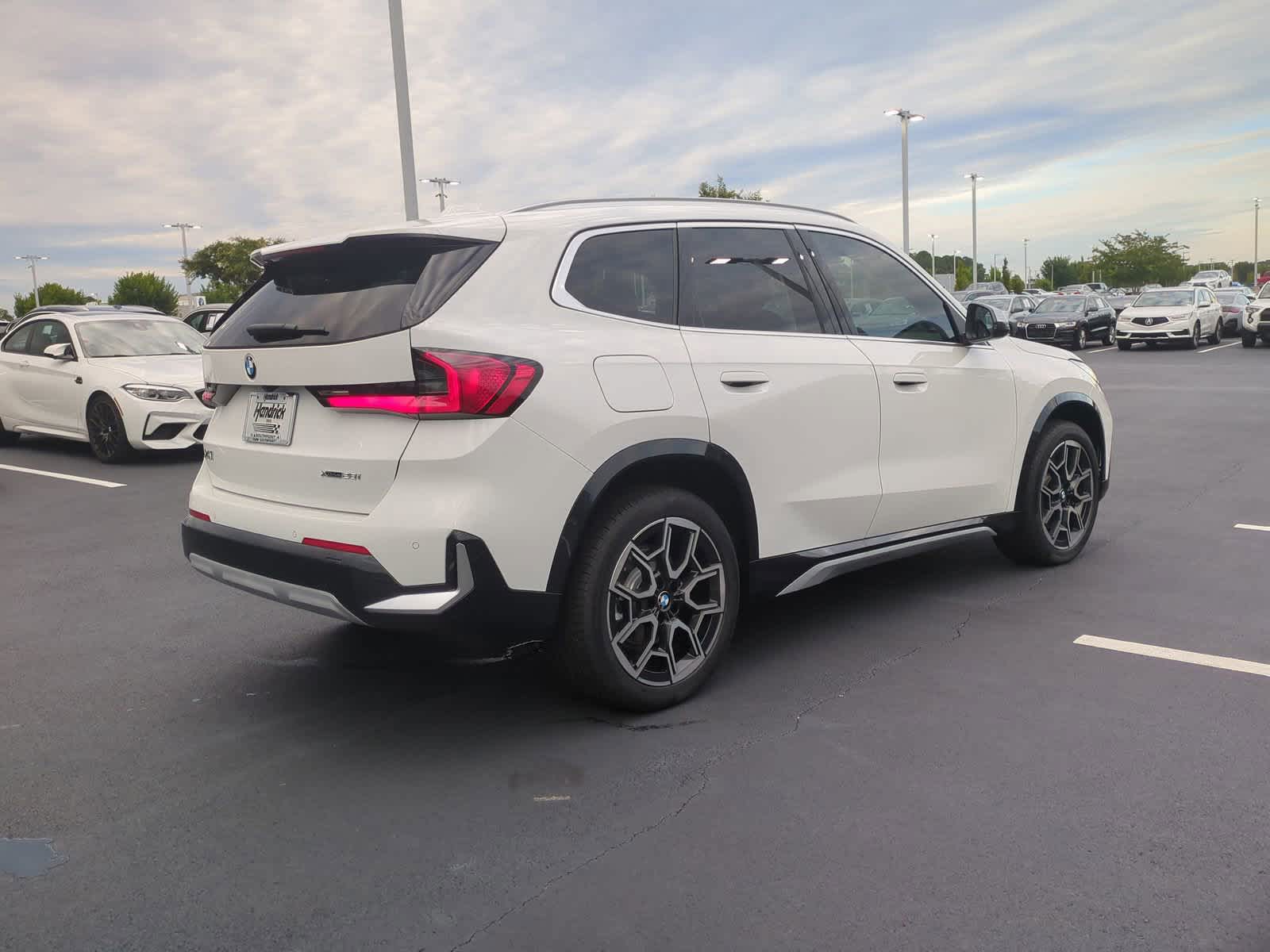 2024 BMW X1 xDrive28i 10