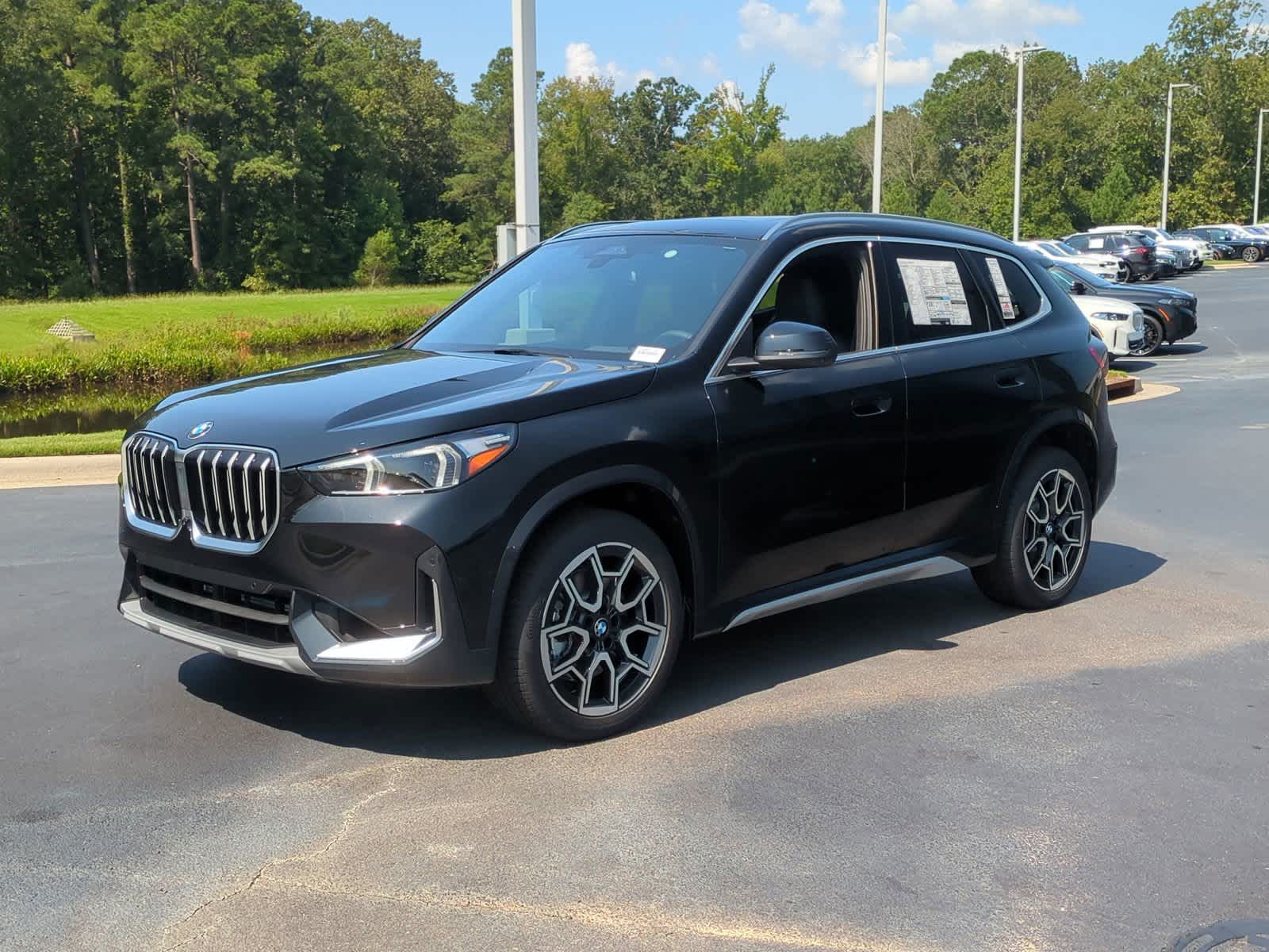 2025 BMW X1 xDrive28i 4