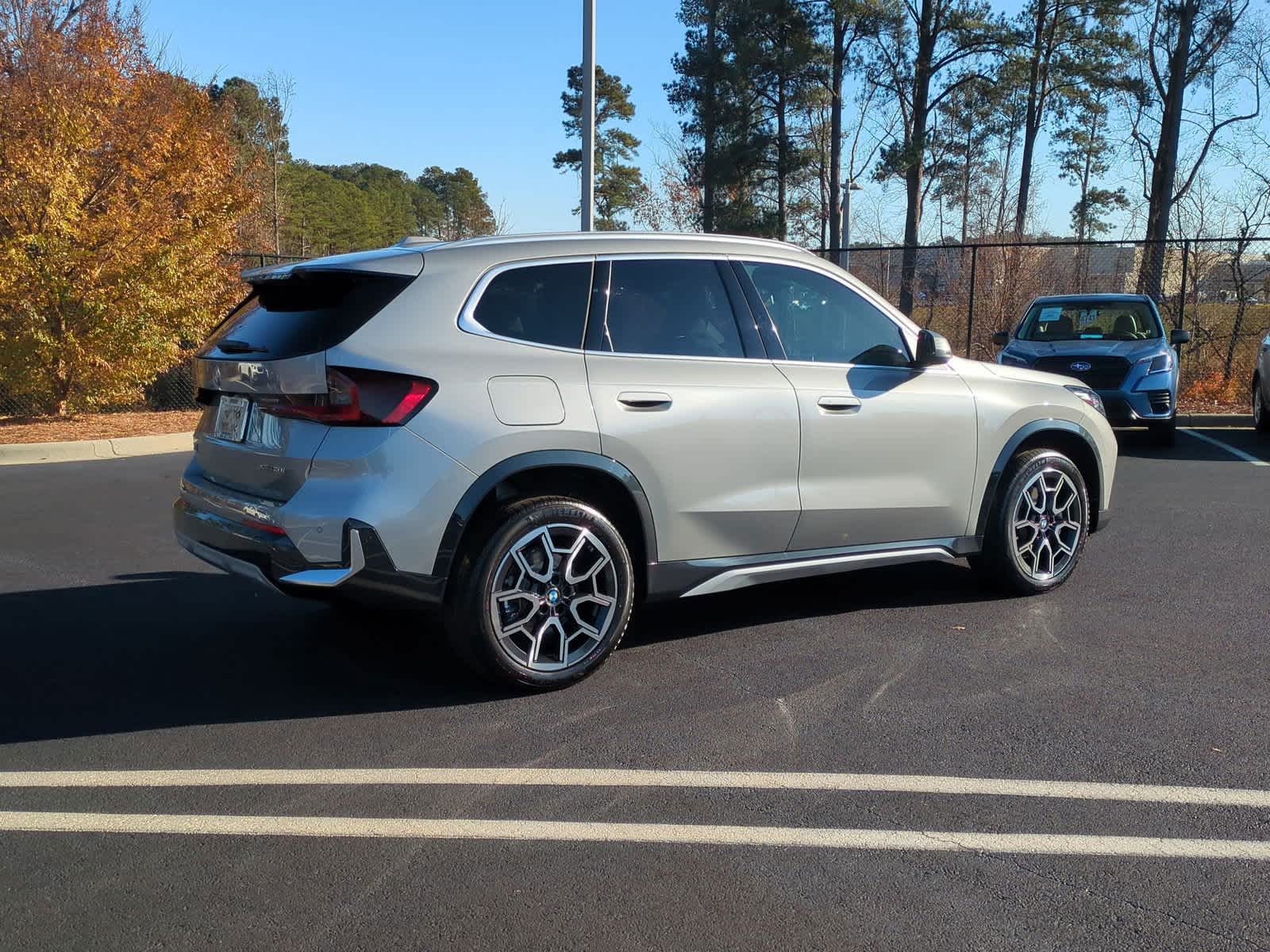 2025 BMW X1 xDrive28i 9