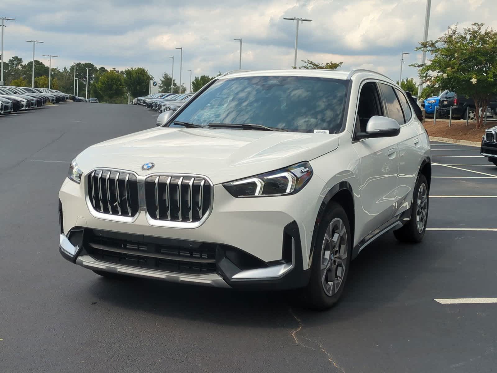 2024 BMW X1 xDrive28i 4