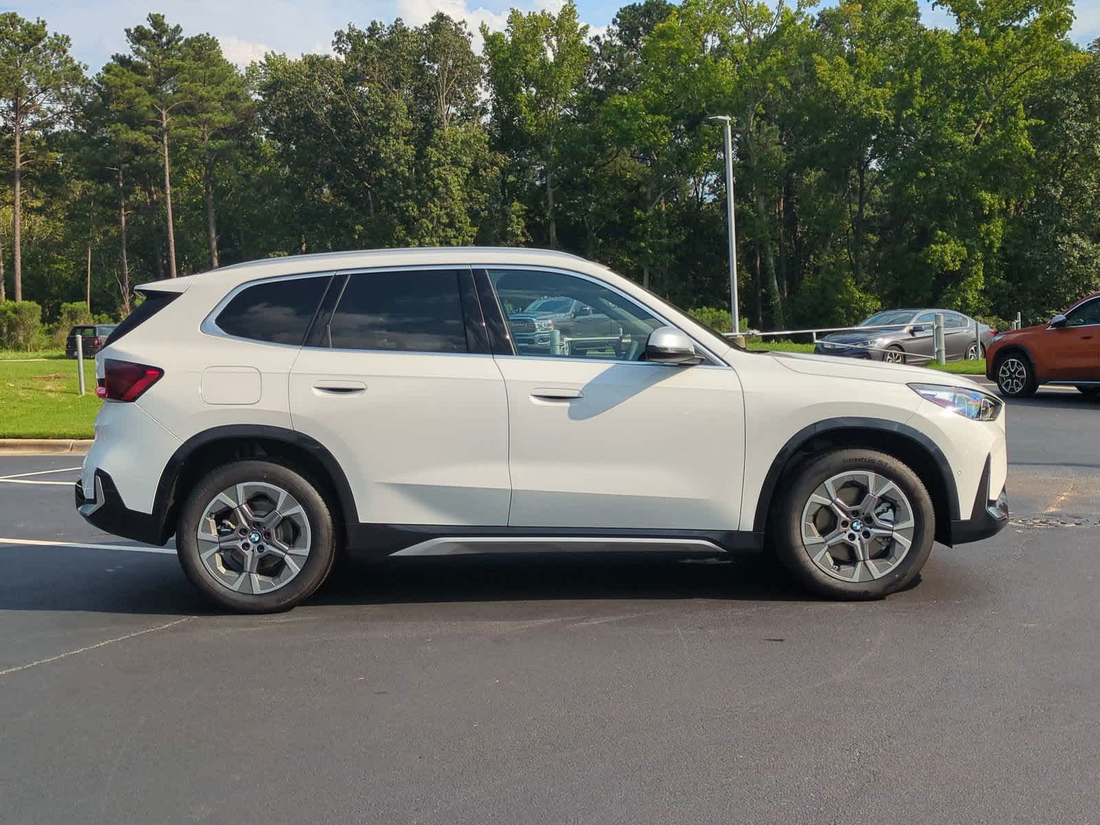 2024 BMW X1 xDrive28i 11