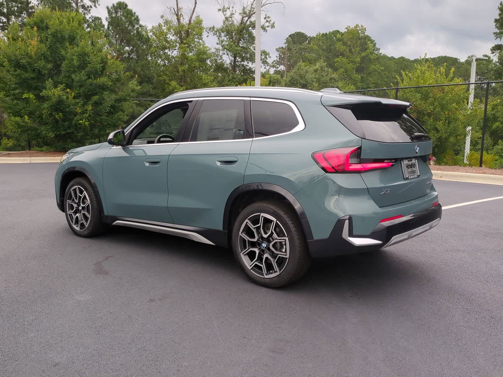 2024 BMW X1 xDrive28i 8