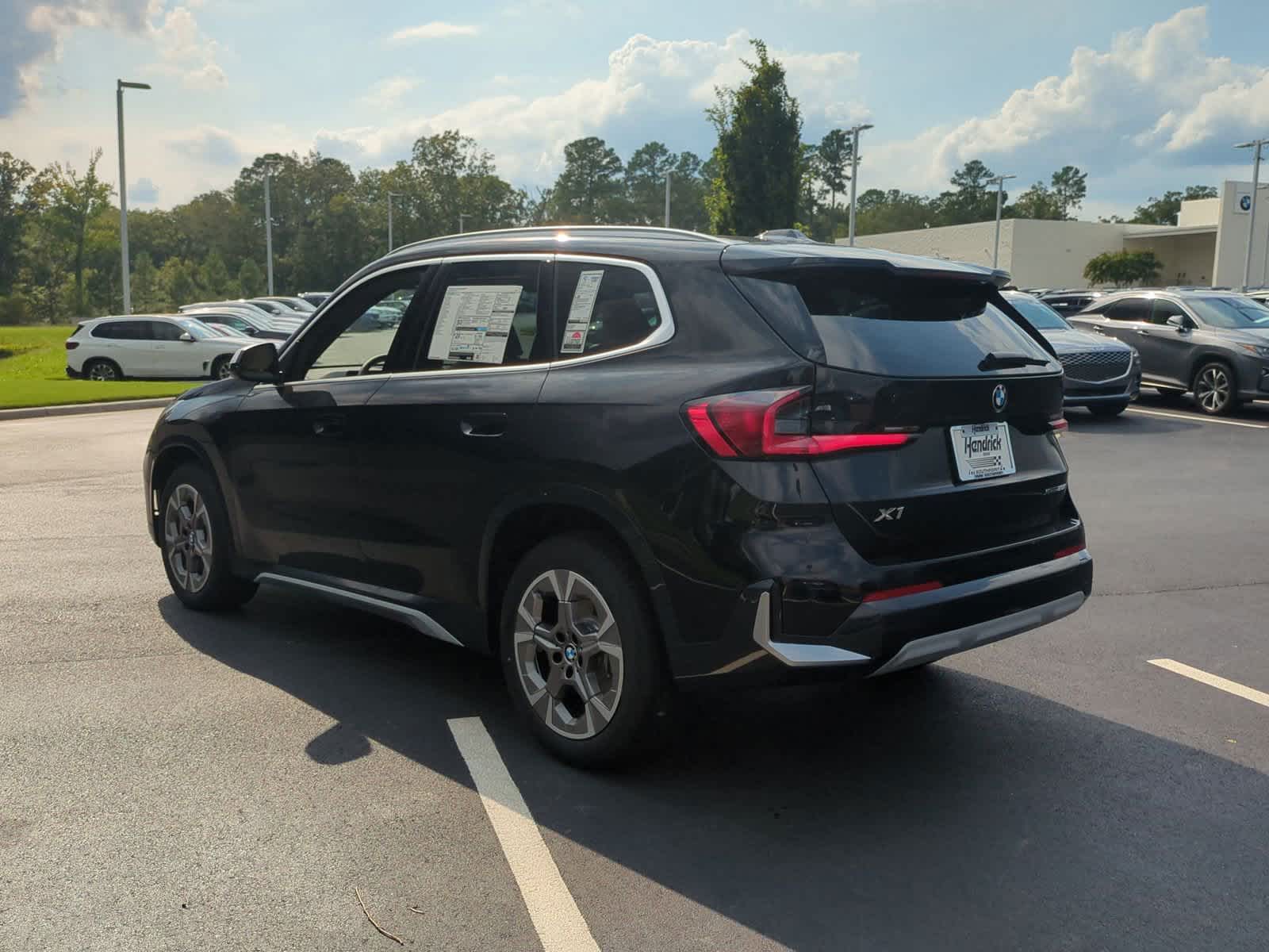 2024 BMW X1 xDrive28i 8