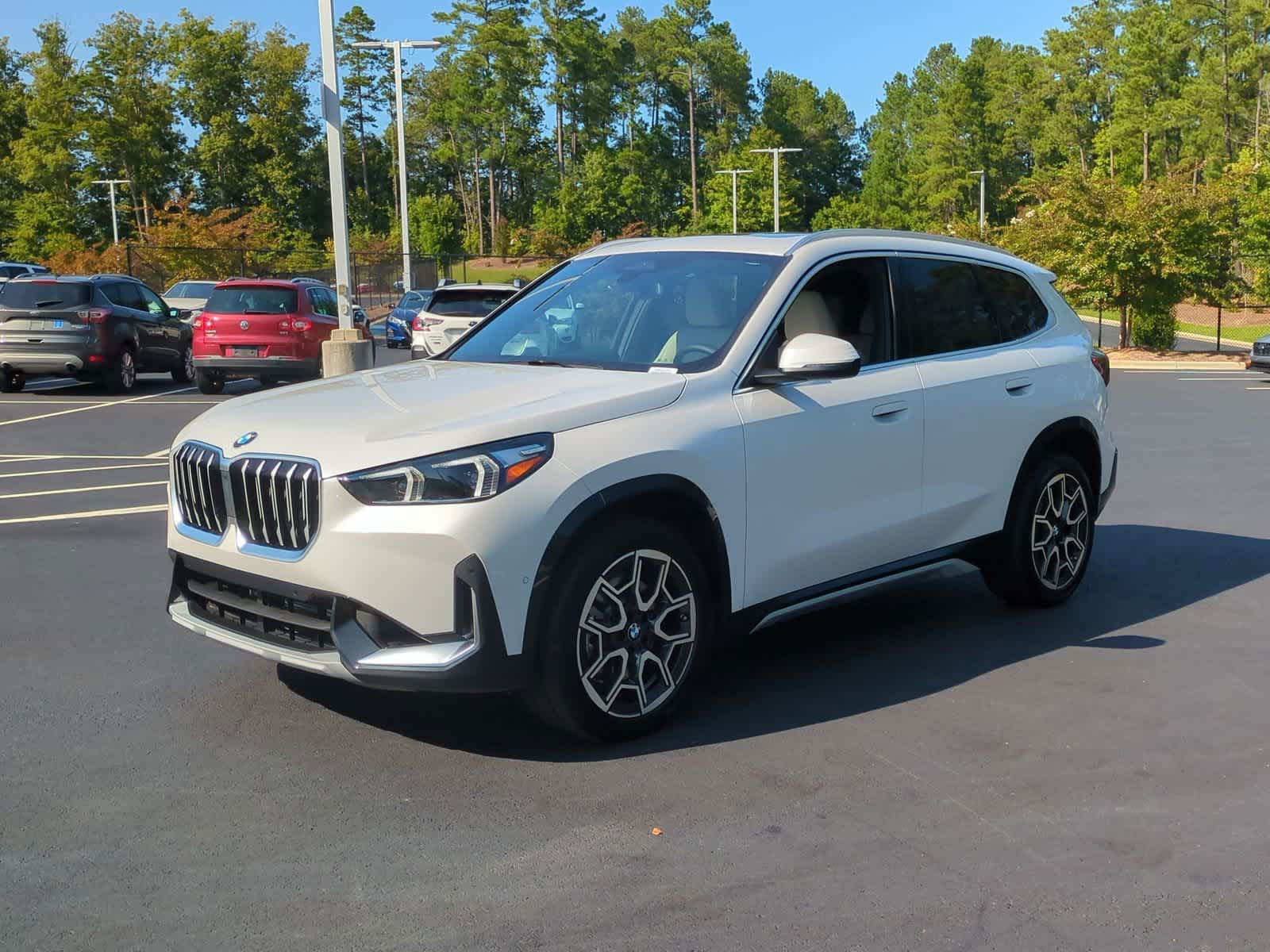 2025 BMW X1 xDrive28i 4