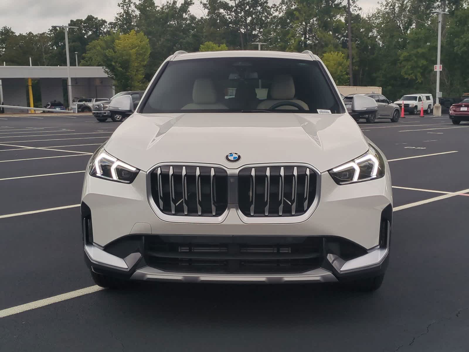 2024 BMW X1 xDrive28i 3