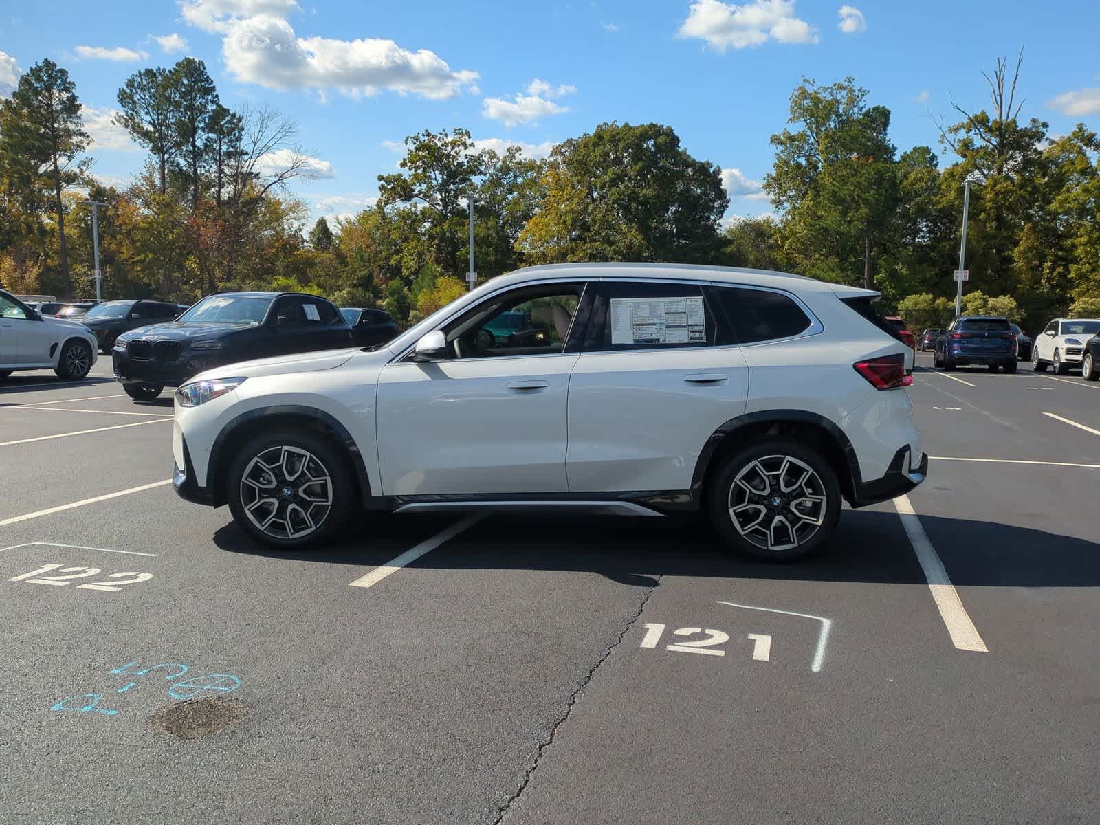 2025 BMW X1 xDrive28i 7