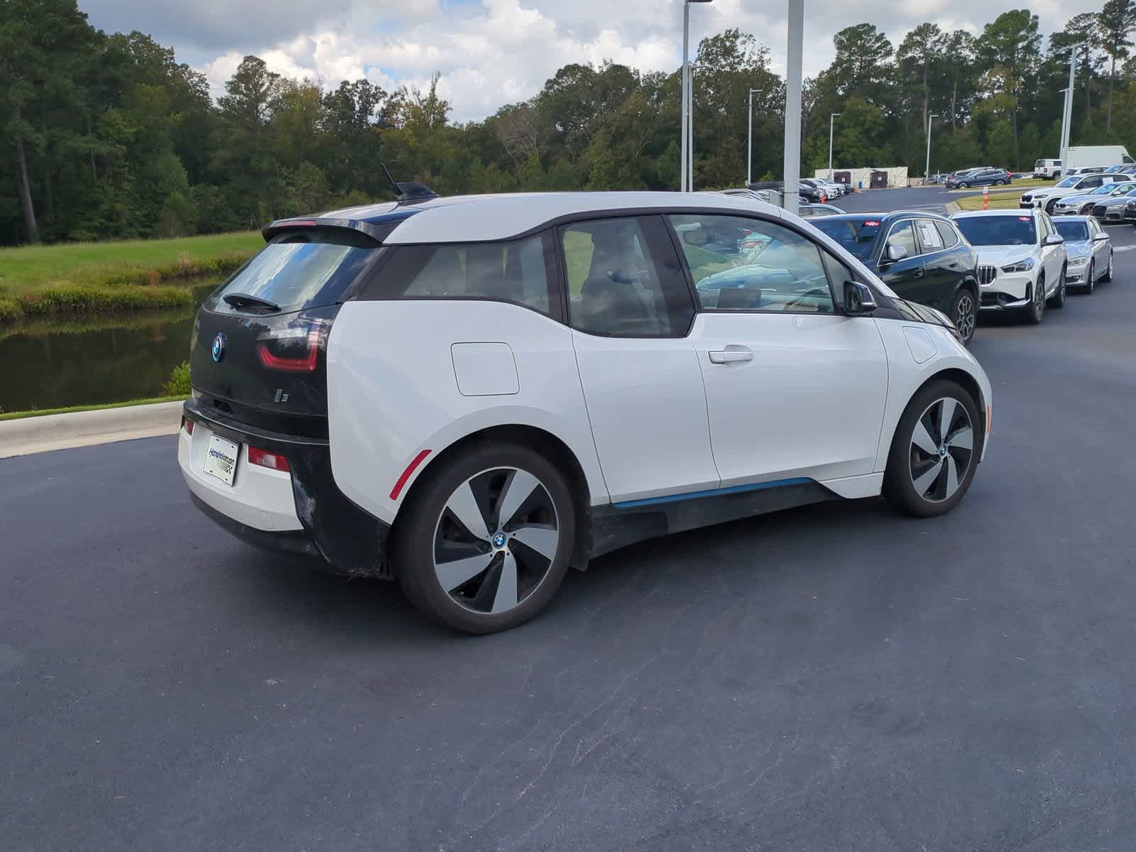 2015 BMW i3  10