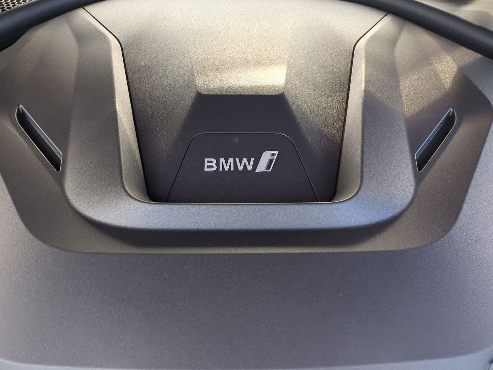 2025 BMW i4 eDrive40 34