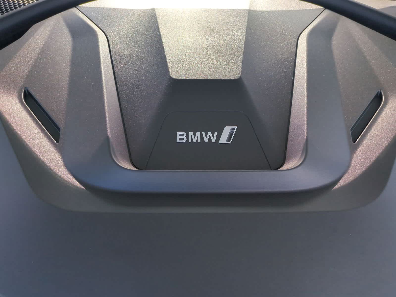 2025 BMW i4 eDrive40 34