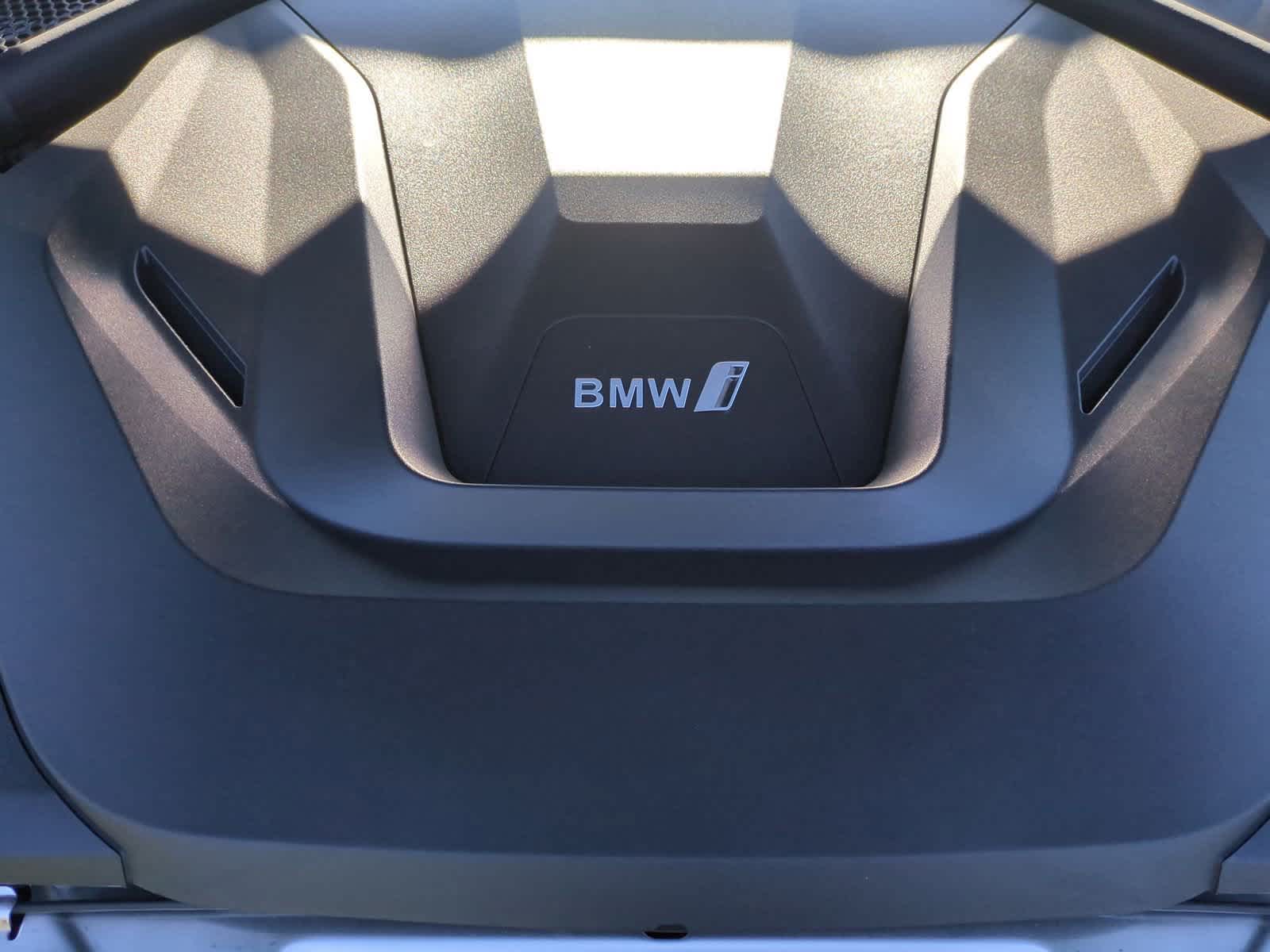 2025 BMW i4 eDrive40 33