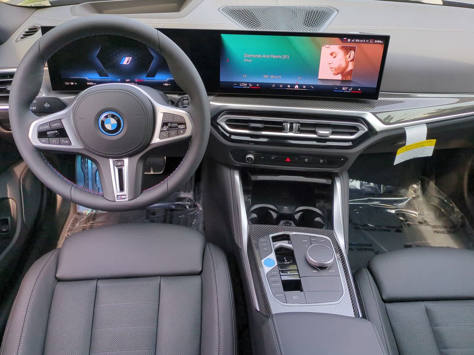 2024 BMW i4 M50 29