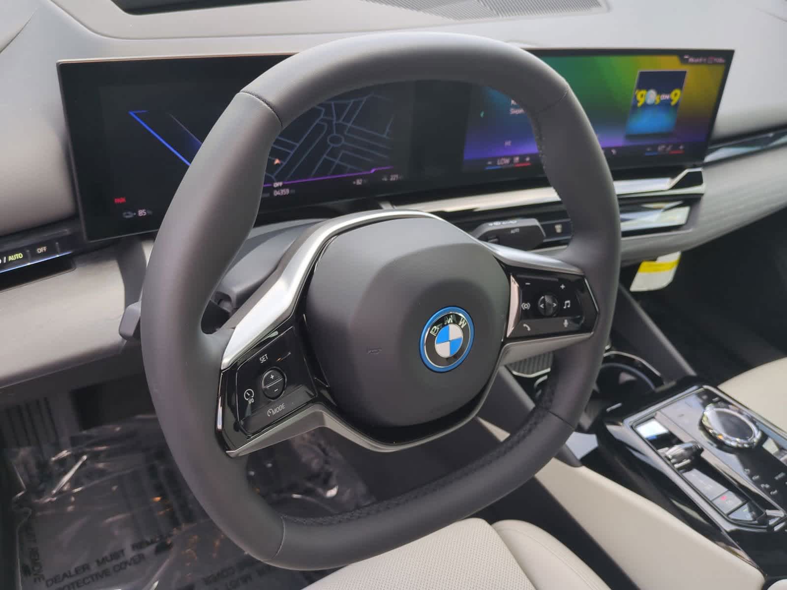 2024 BMW i5 eDrive40 18