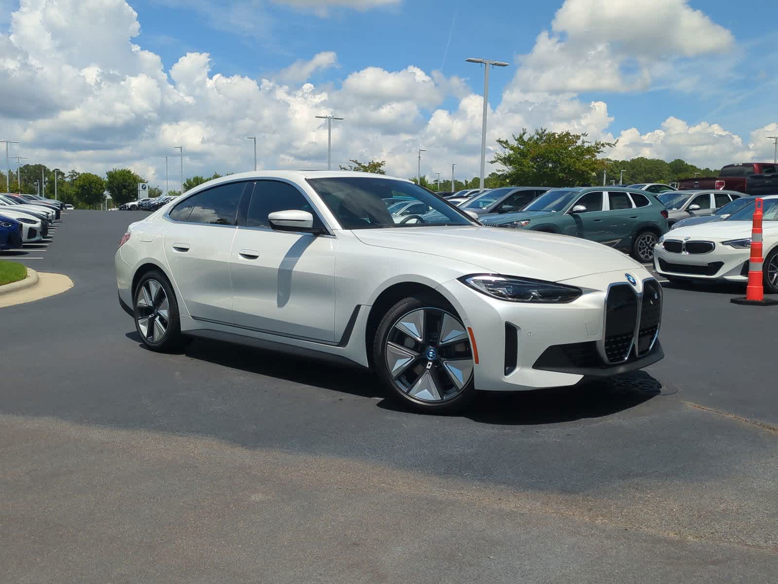 2024 BMW i4 eDrive35 2