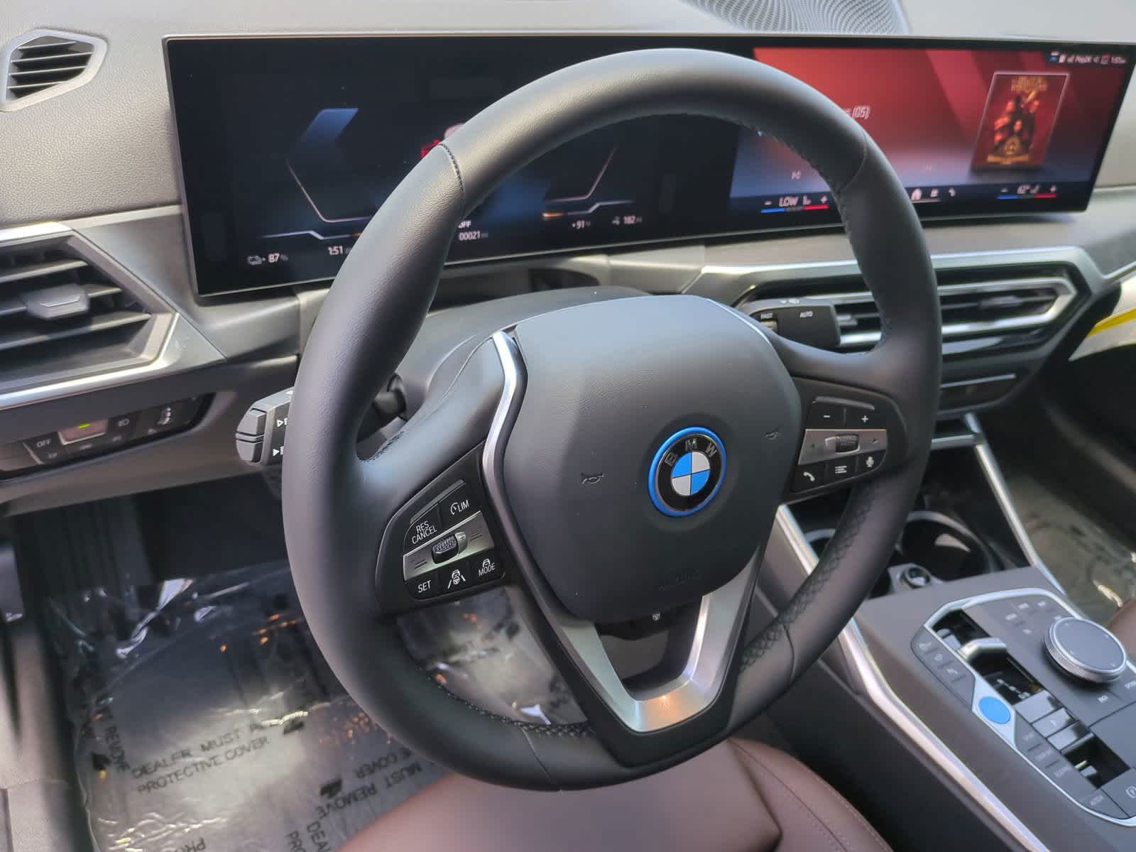 2024 BMW i4 eDrive35 18