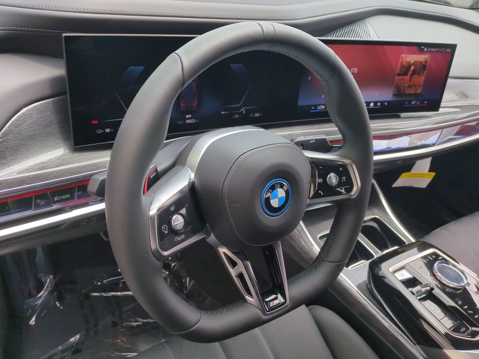 2024 BMW i7 eDrive50 18