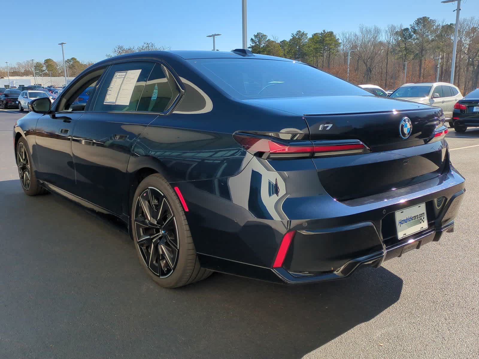 2023 BMW i7 xDrive60 8