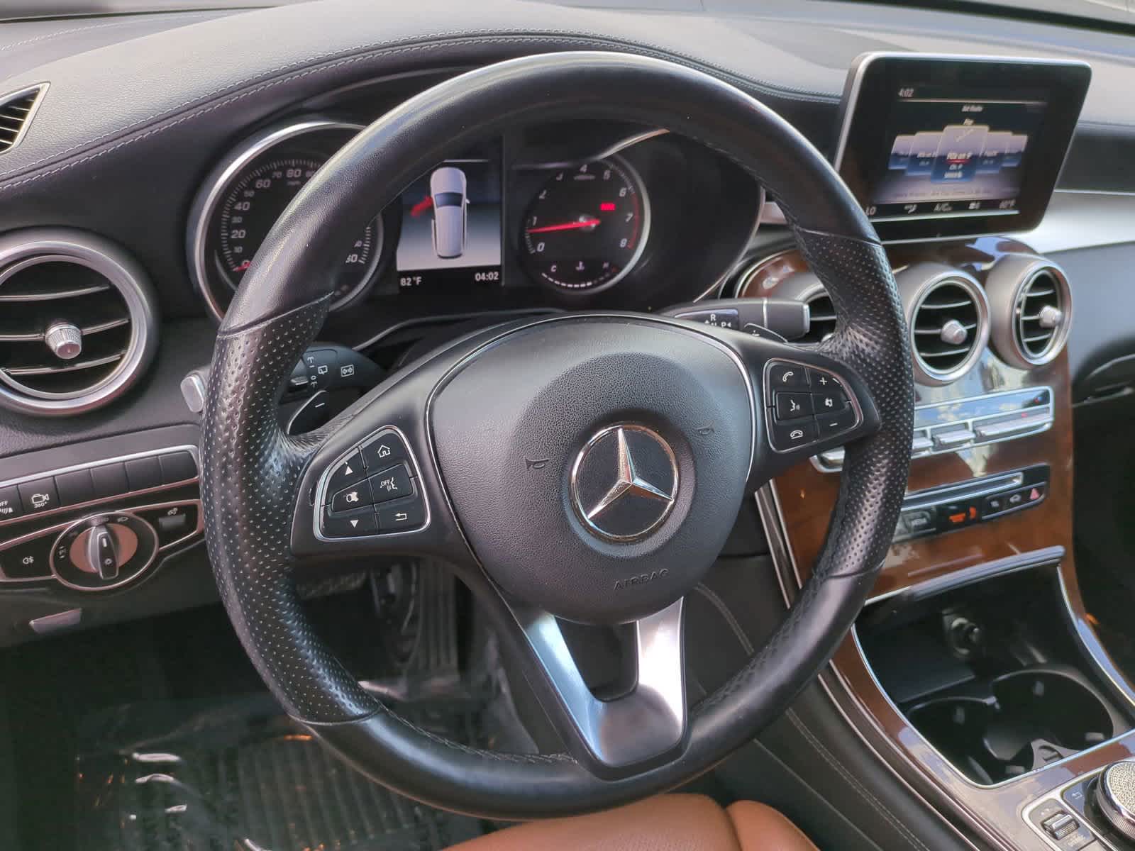 2019 Mercedes-Benz GLC GLC 300 18