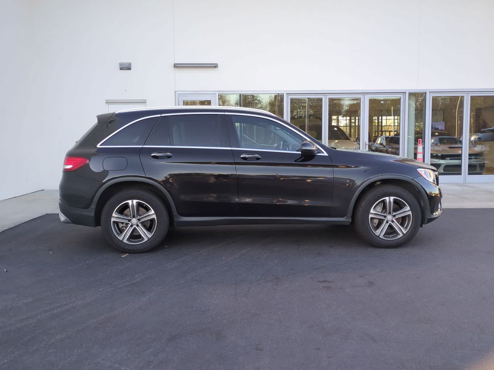 2017 Mercedes-Benz GLC GLC 300 10