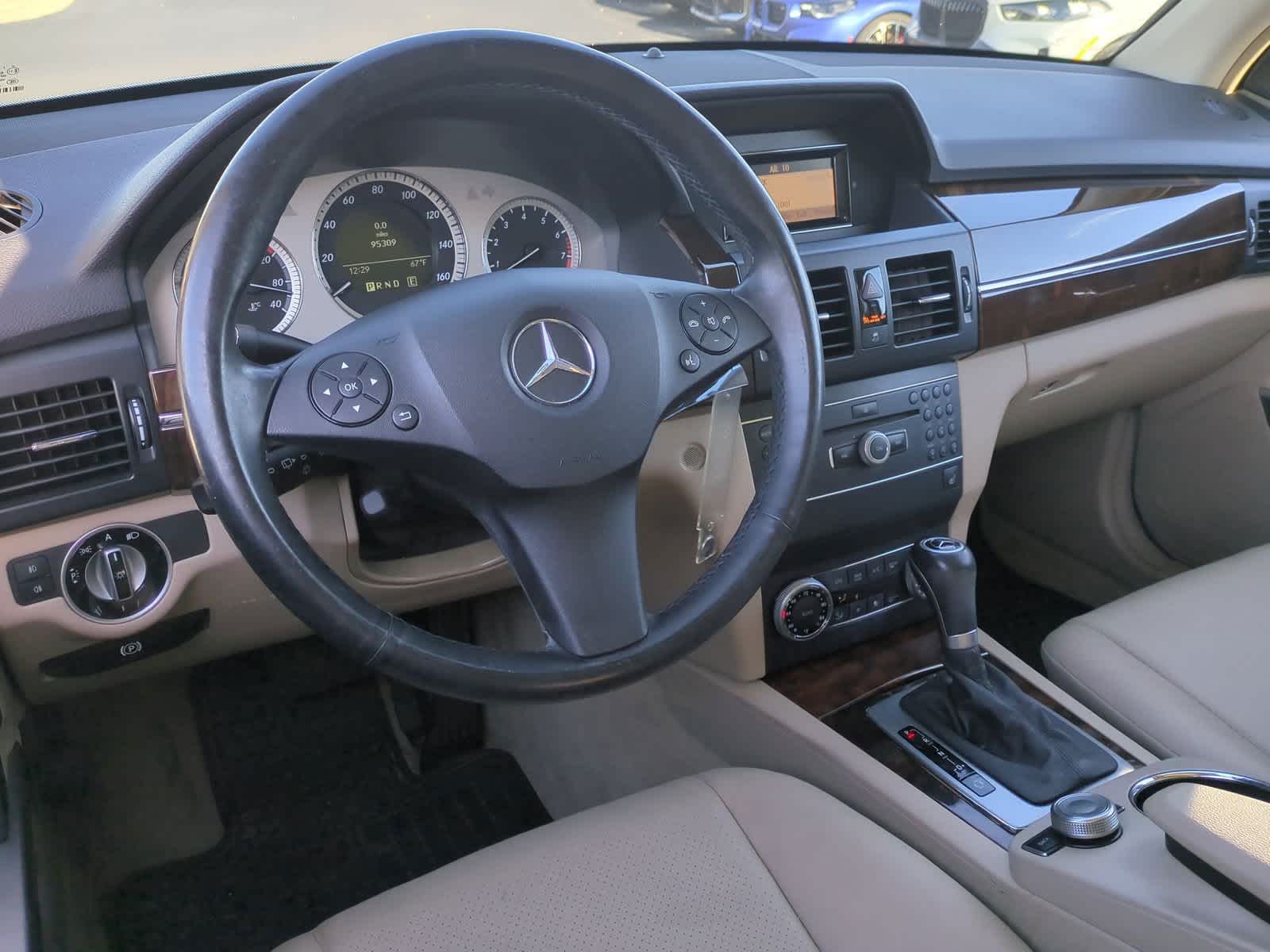 2011 Mercedes-Benz GLK-Class GLK 350 28