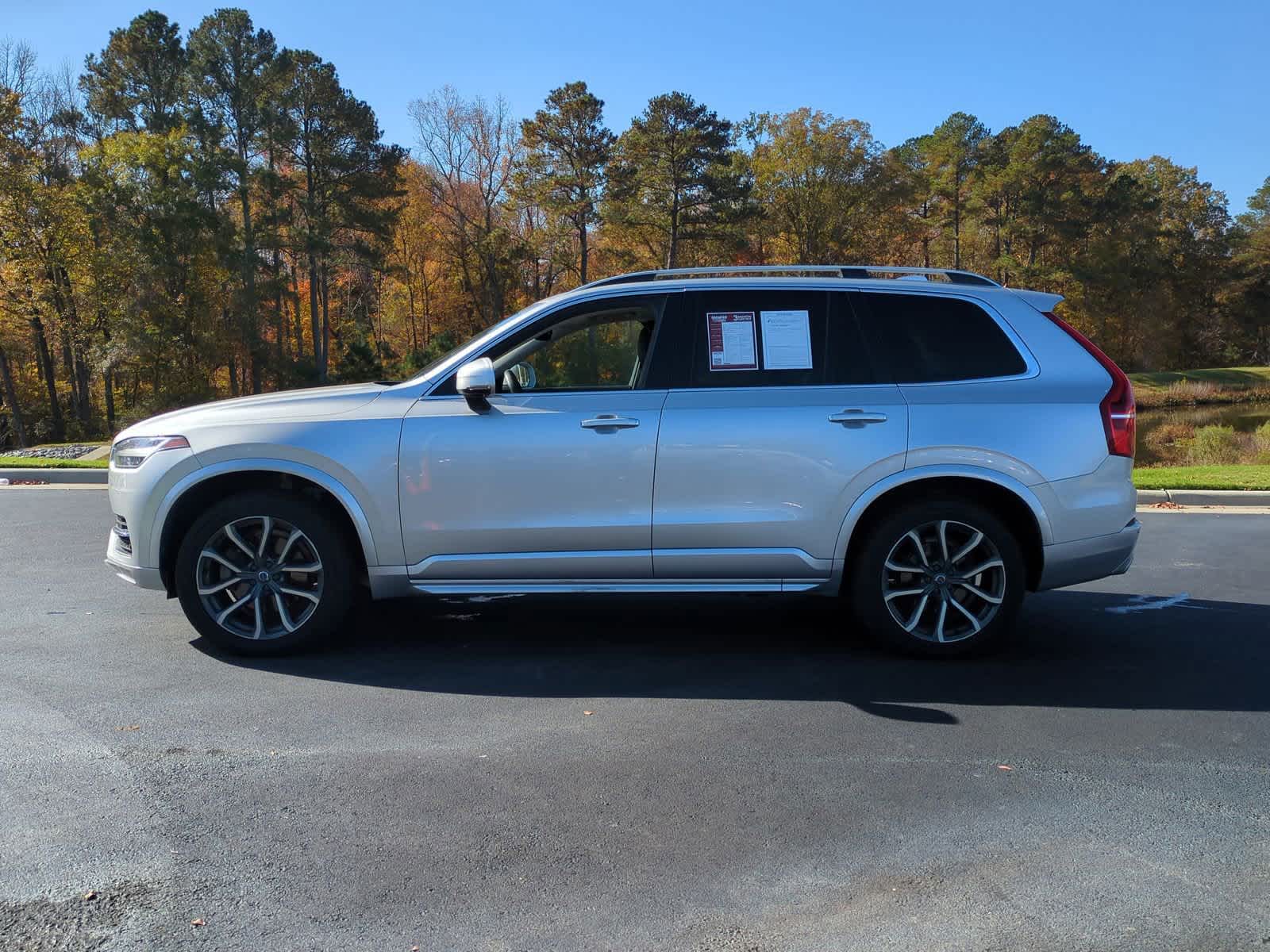 2017 Volvo XC90 Momentum 7