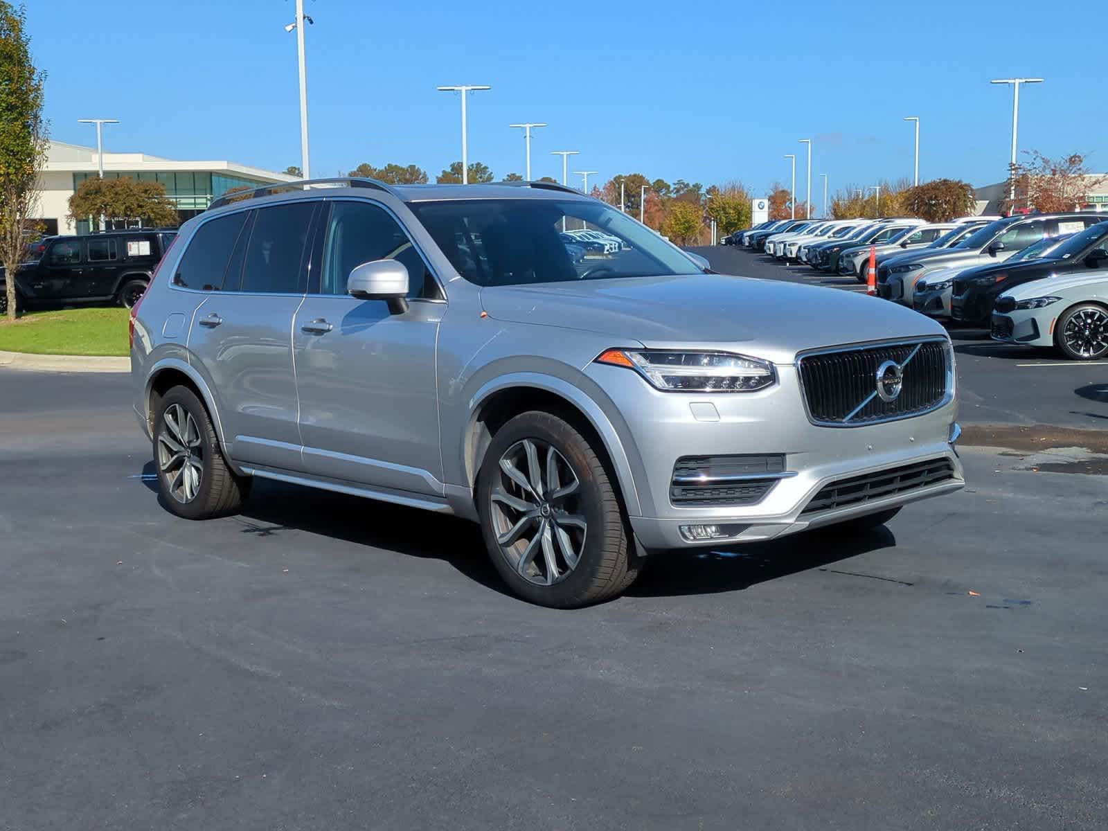 2017 Volvo XC90 Momentum 2