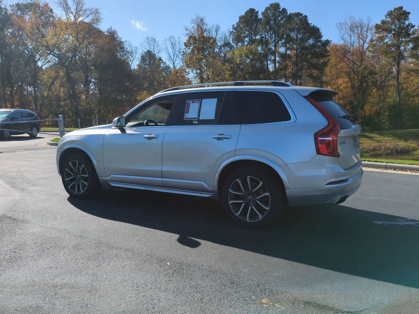 2017 Volvo XC90 Momentum 8