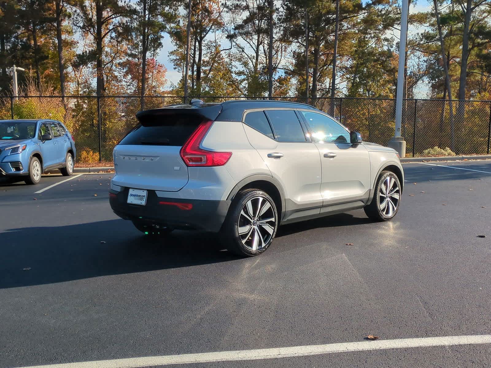 2021 Volvo XC40 4DR EAWD P8 RECHA 10