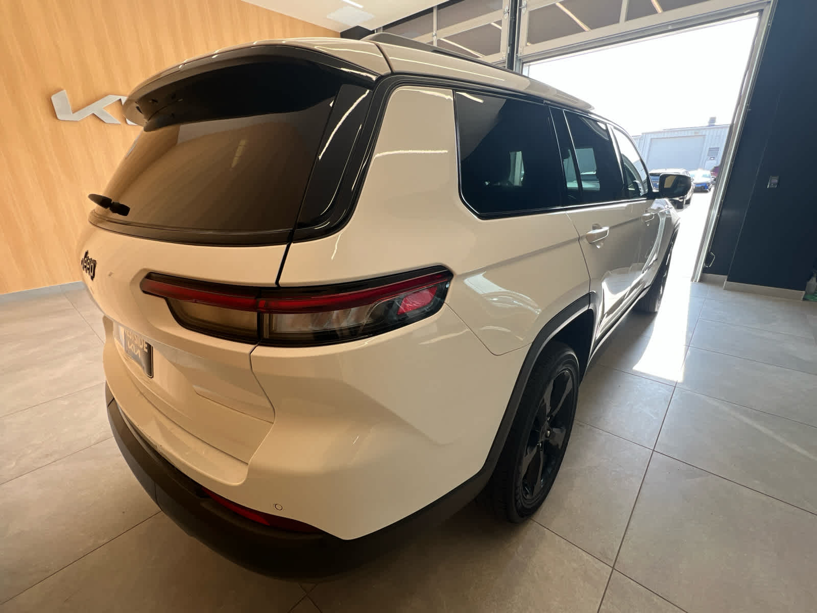 2023 Jeep Grand Cherokee L Altitude - 3