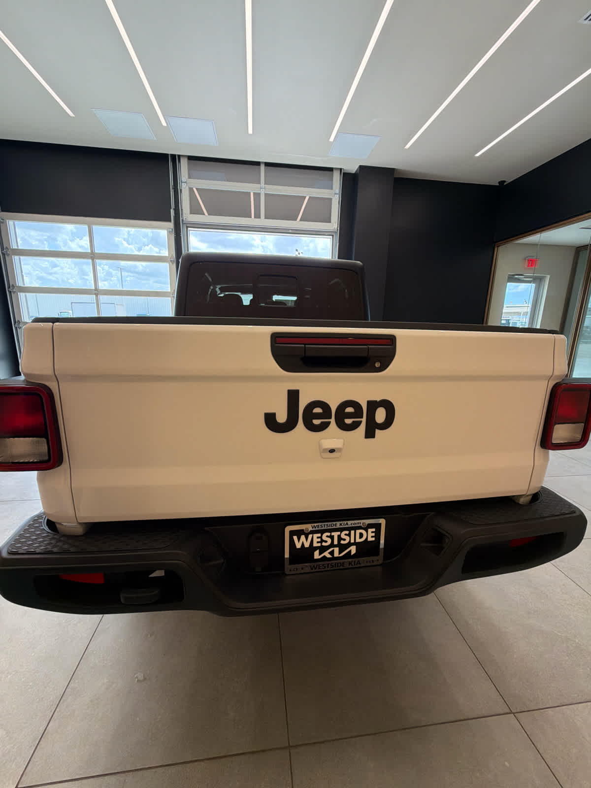 2024 Jeep Gladiator Sport S - 7