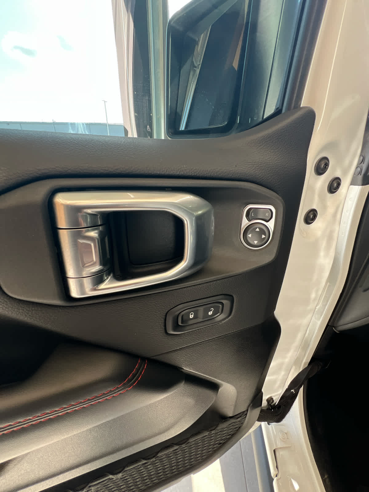 2025 Jeep Gladiator Rubicon - 11