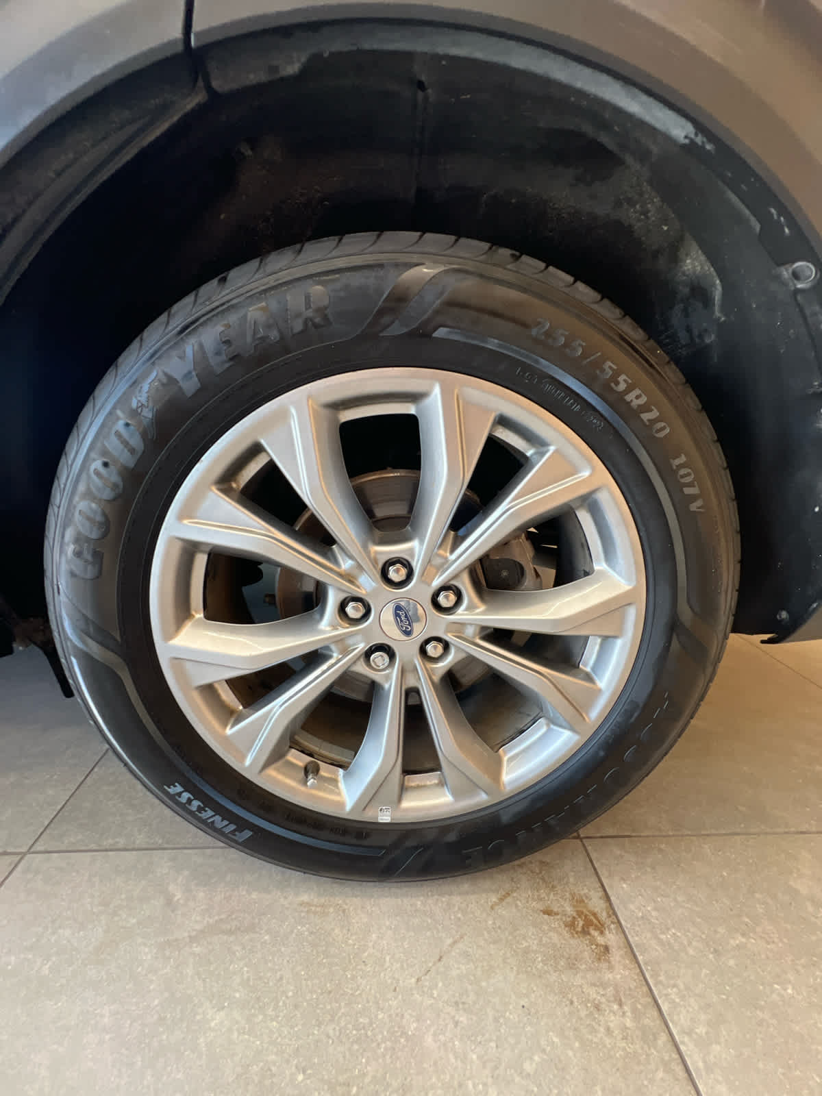 2023 Ford Explorer Limited - 9