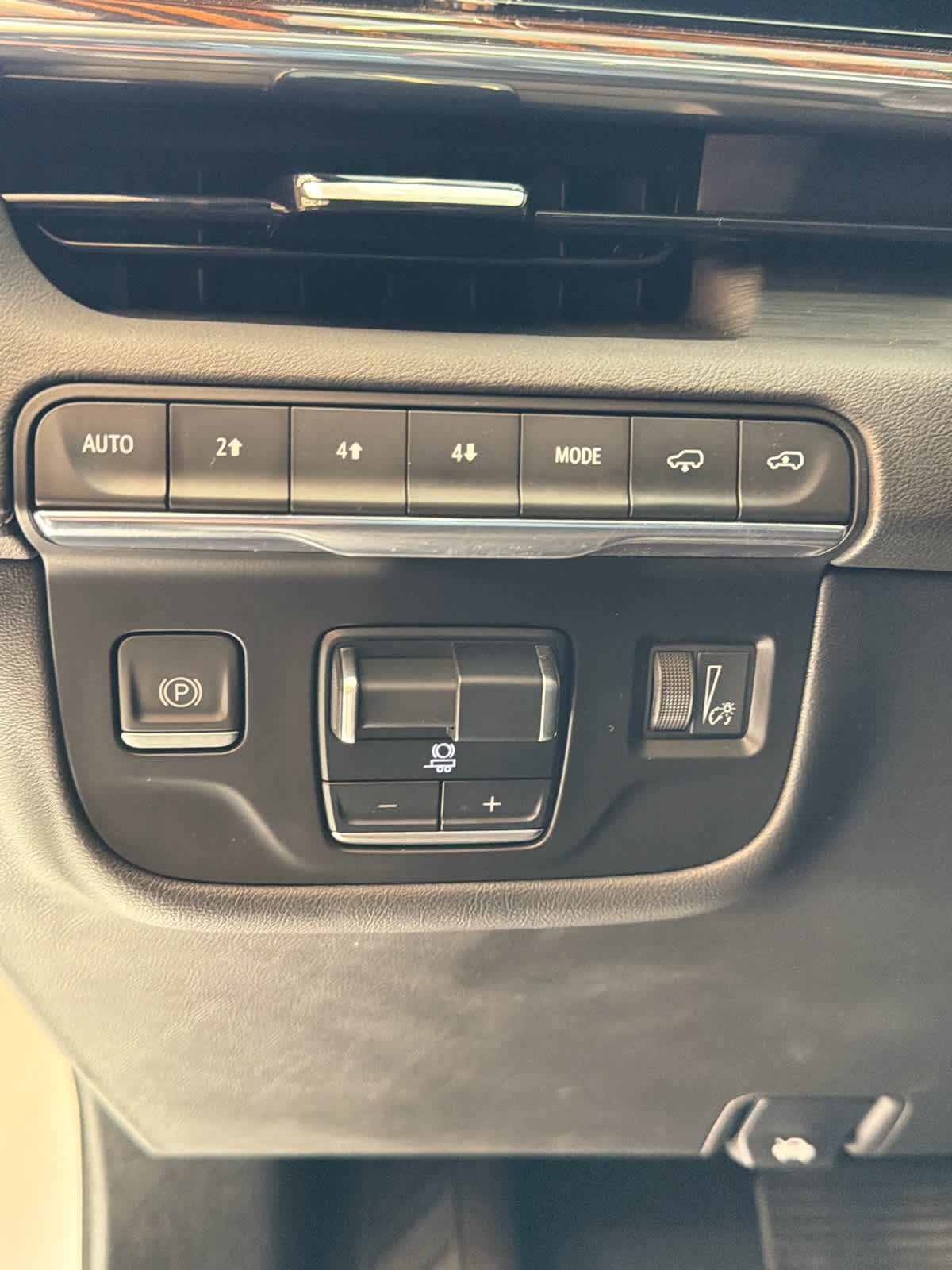 2022 Cadillac Escalade Premium Luxury Crystal White Tricoat at Davis Chevrolet