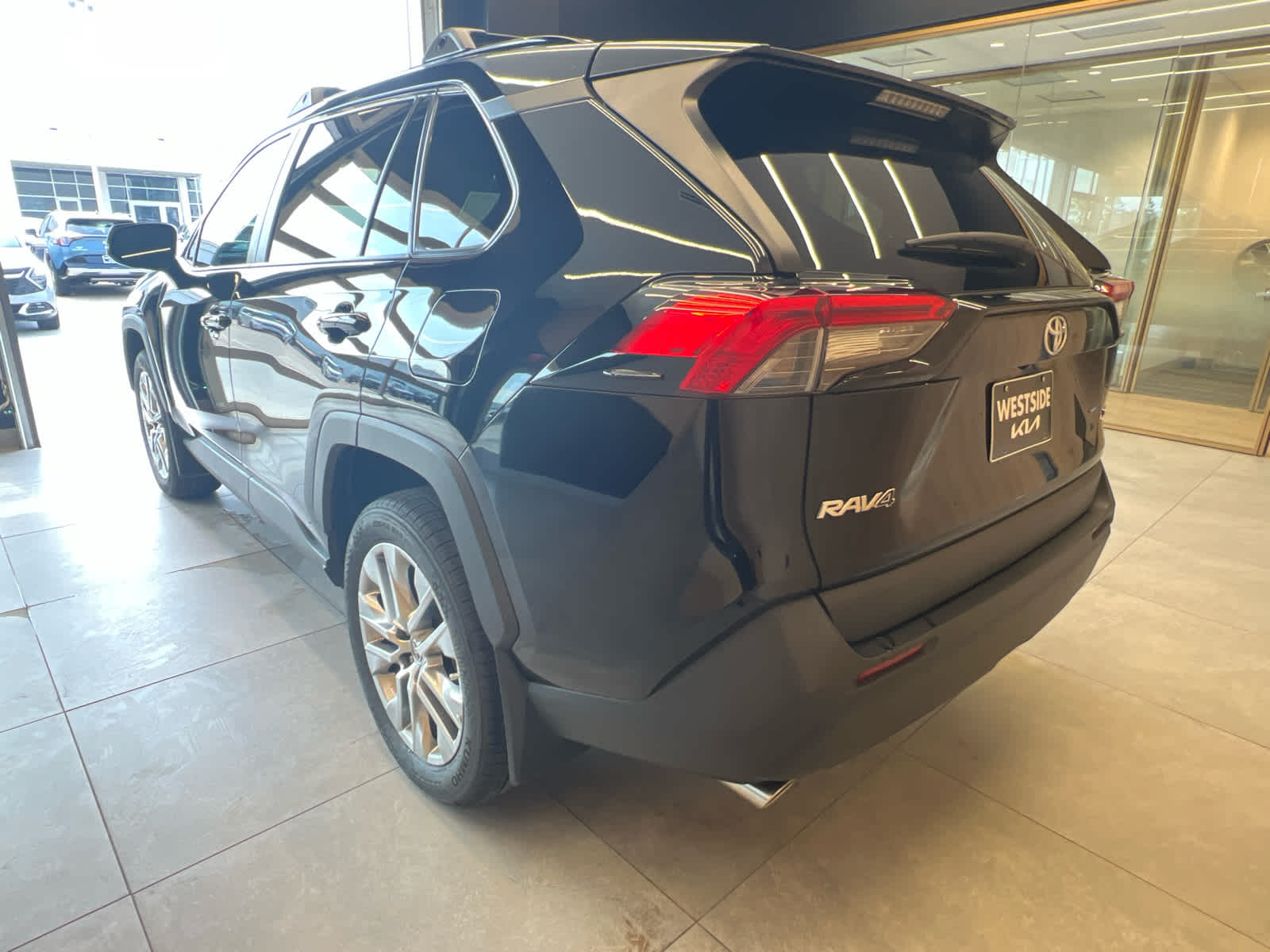 2024 Toyota RAV4 XLE Premium - 2