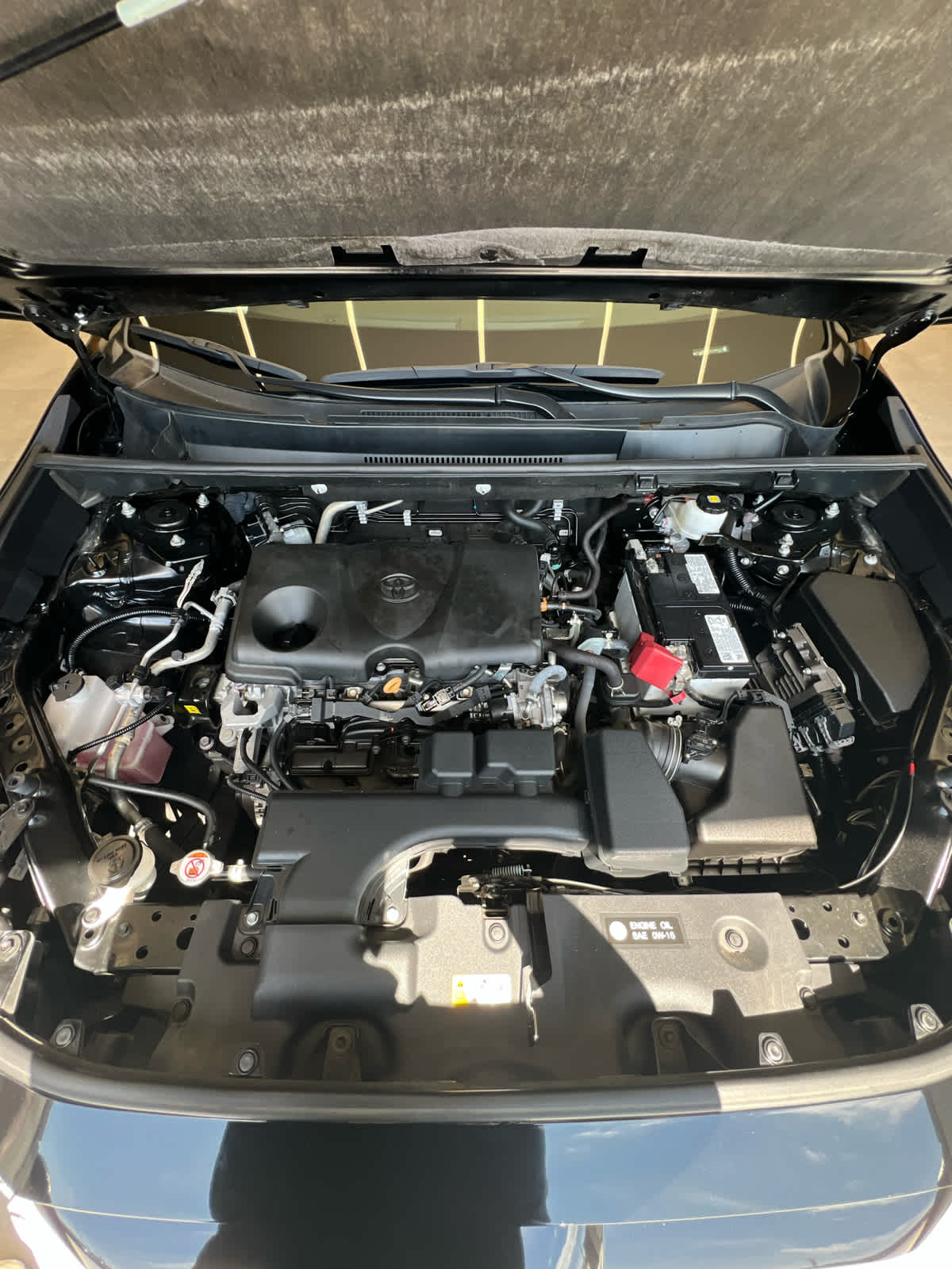 2024 Toyota RAV4 XLE Premium - 8